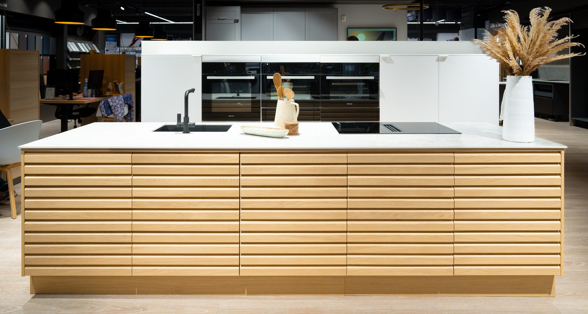 Interior design, Cabinetry, Countertop, Furniture, Property, Product, Wood, Kitchen, Flooring, Lighting