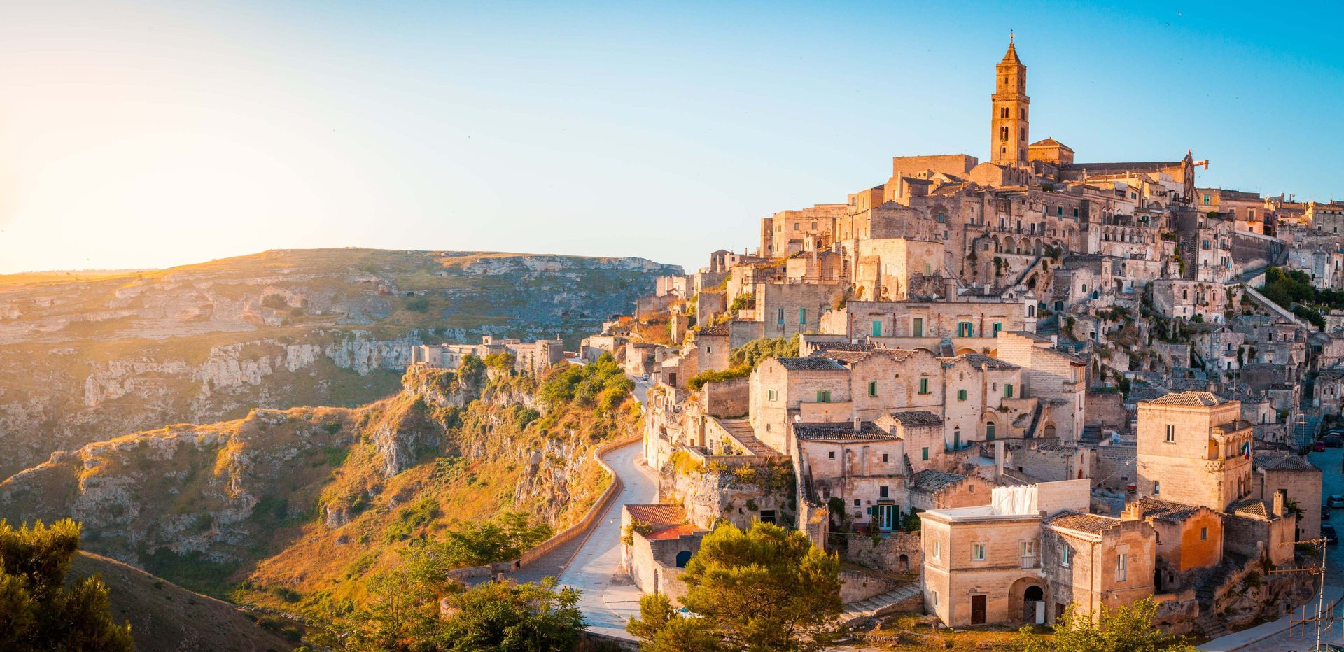 Tourist attraction, Horizon, Architecture, Landscape