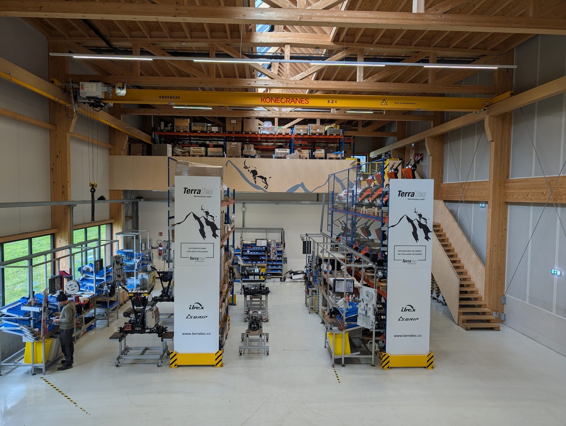Flooring, Floor, Ceiling, Technology, Engineering, Machine, Hall