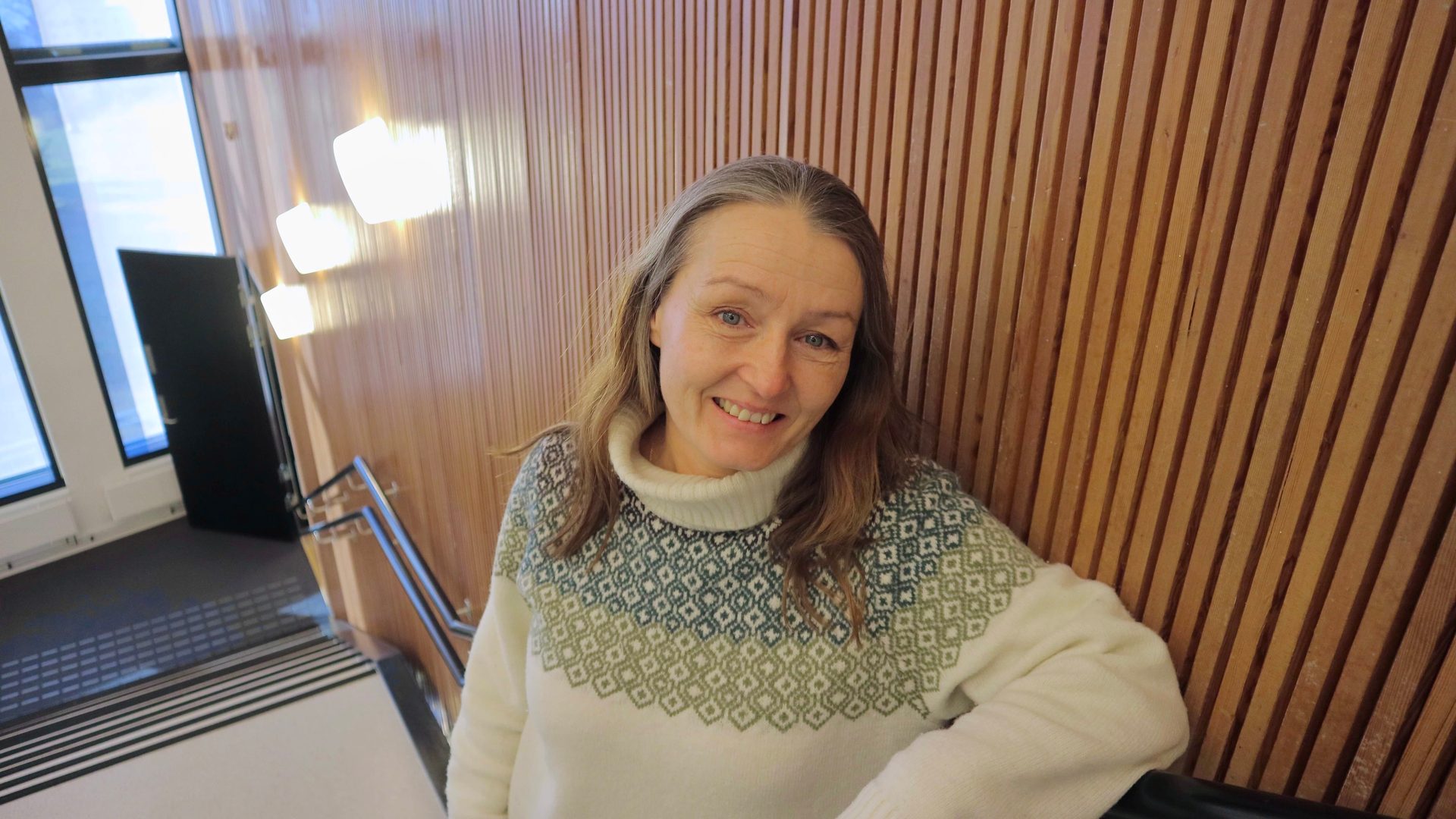 Facial expression, Smile, Happiness, Tooth, Wool, Woolen
