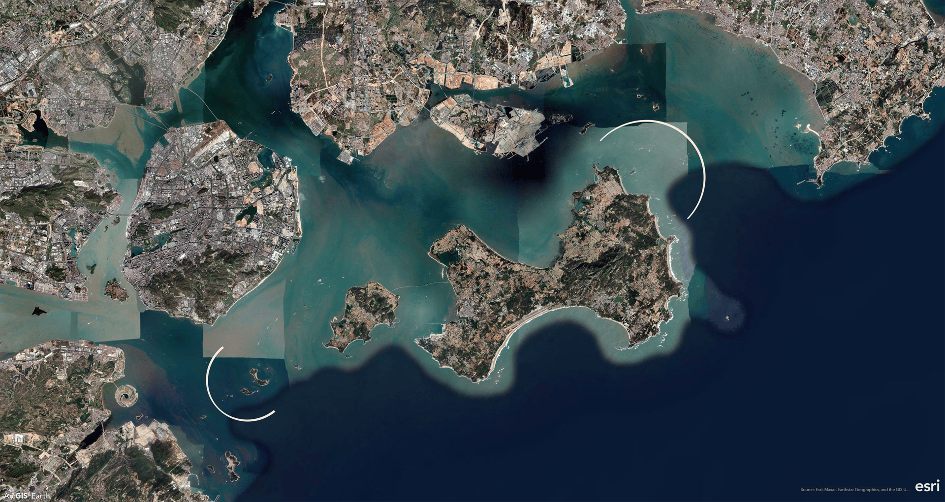Coastal and oceanic landforms, Body of water, Azure, Aqua