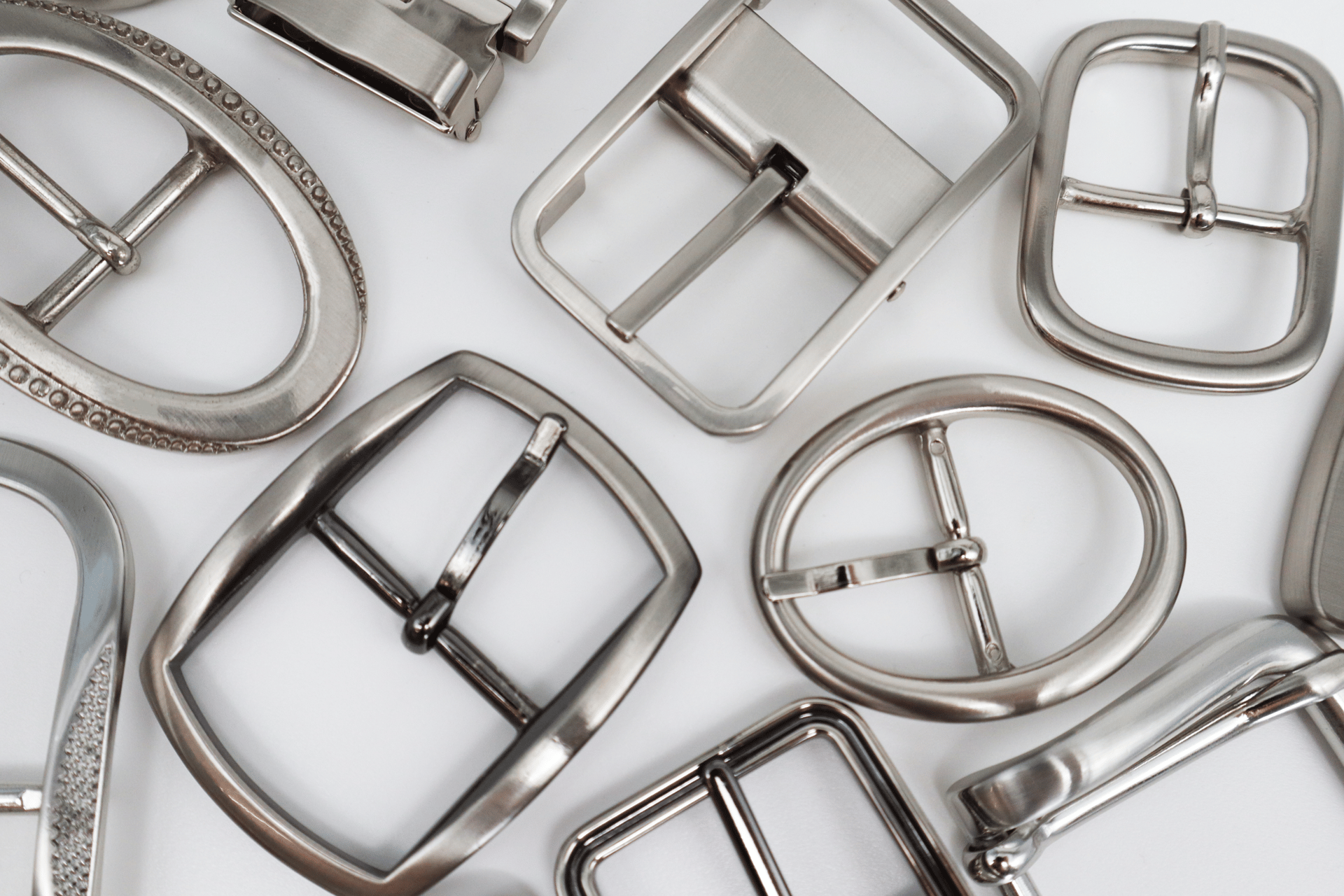 Material property, Photograph, White, Rectangle, Font, Silver