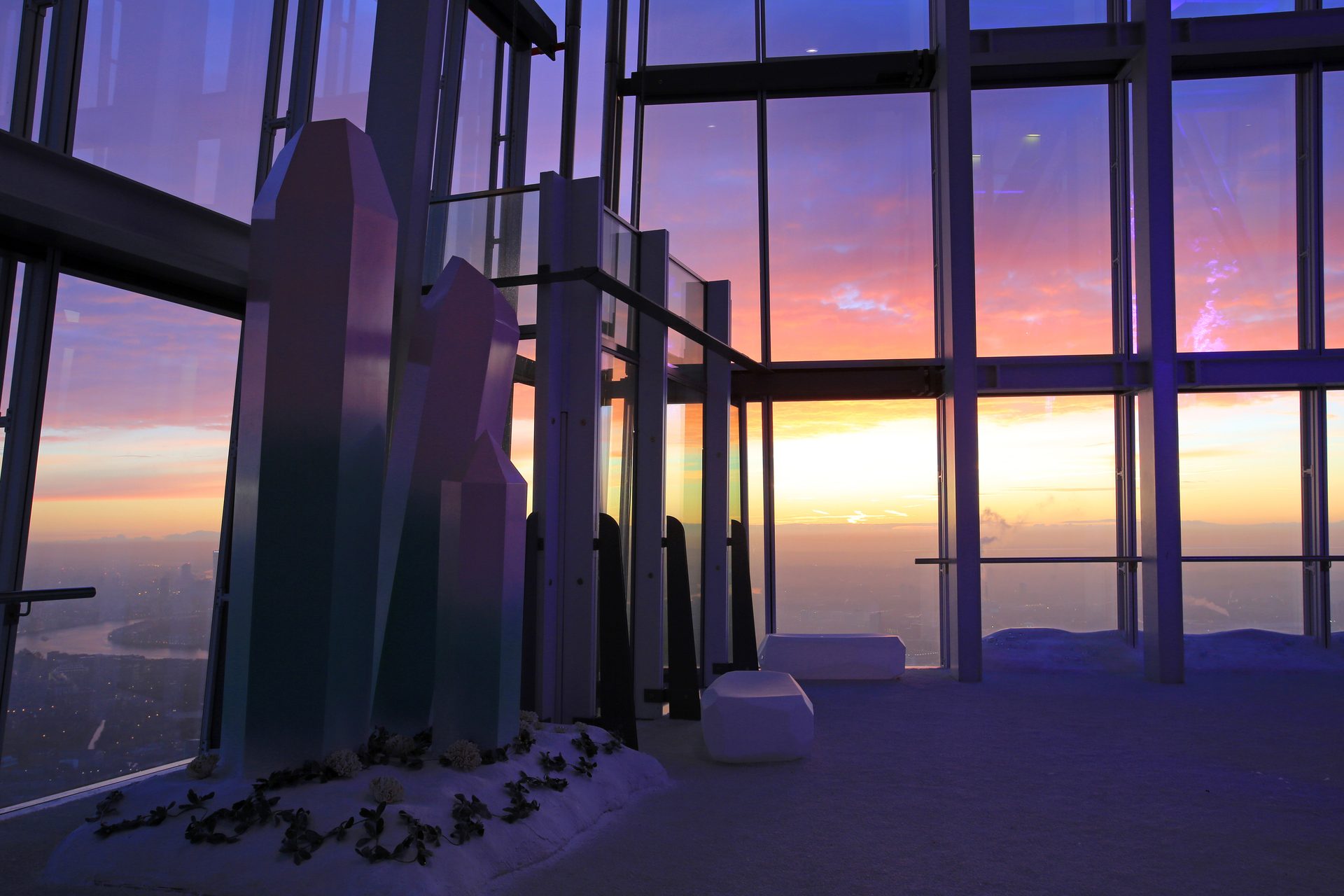 Atmosphere, Daytime, Sky, Afterglow, Dusk, Sunlight, Architecture, Sunset, Sunrise