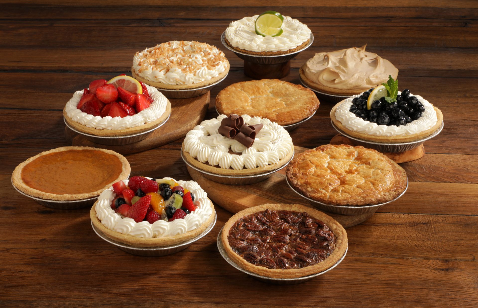 Baked goods, Food, Tableware, Table, Pies, Ingredient, Recipe, Cake, Cuisine, Dish