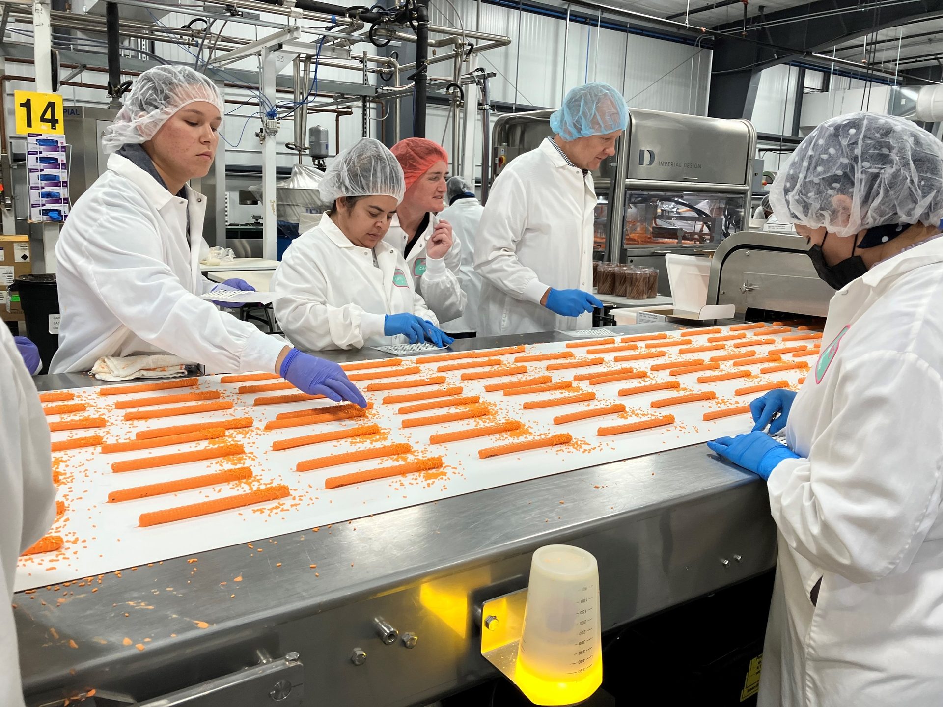 Dress shirt, Workwear, Product, Food, Interior