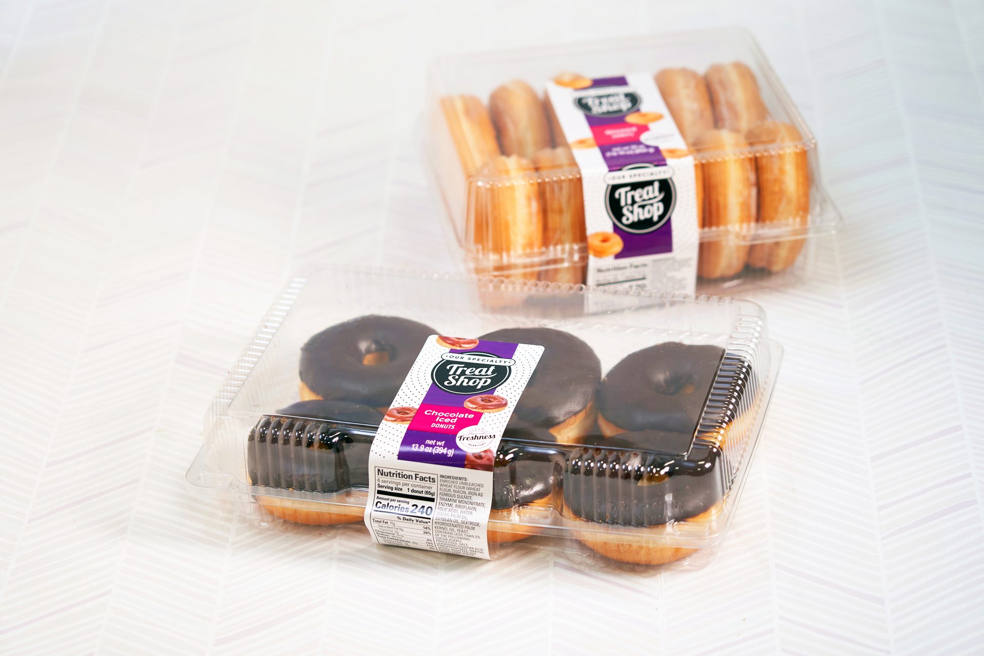 Donuts, Clamshell packaging, Labels