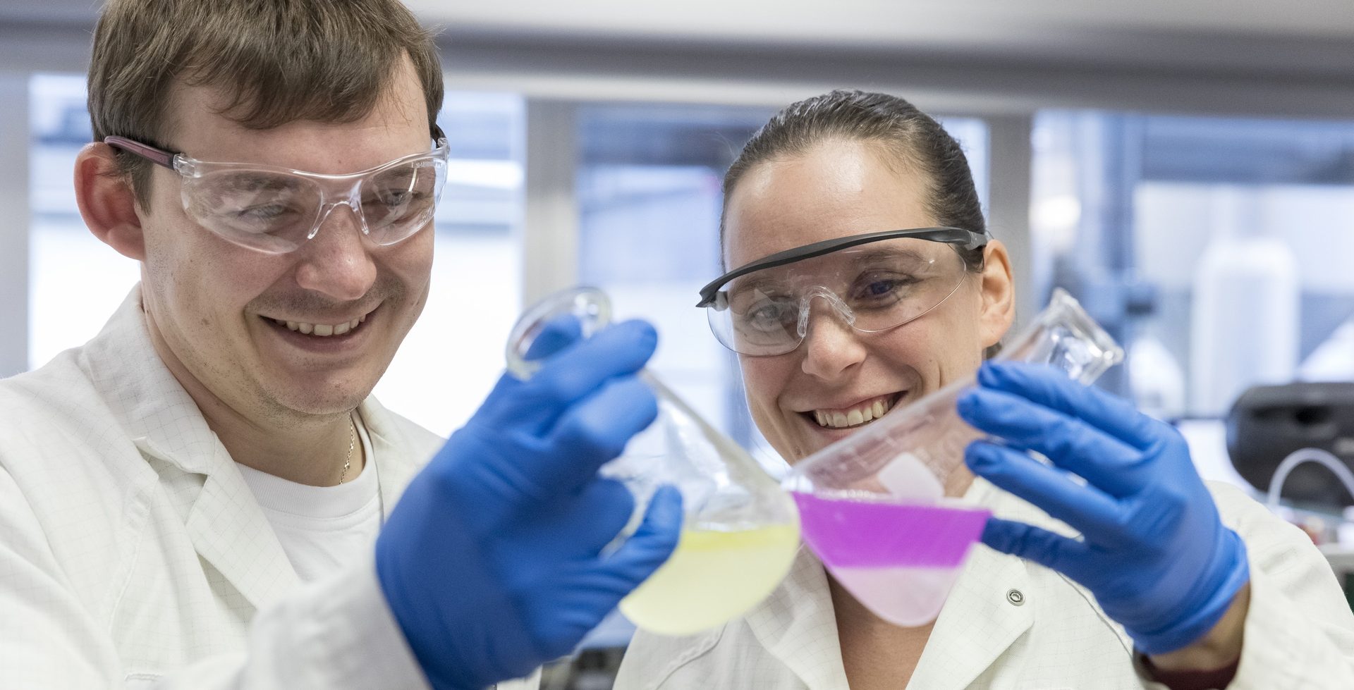 Vision care, Cosmetic dentistry, Smile, Glasses, Hand, Scientist, Laboratory, Researcher, Research
