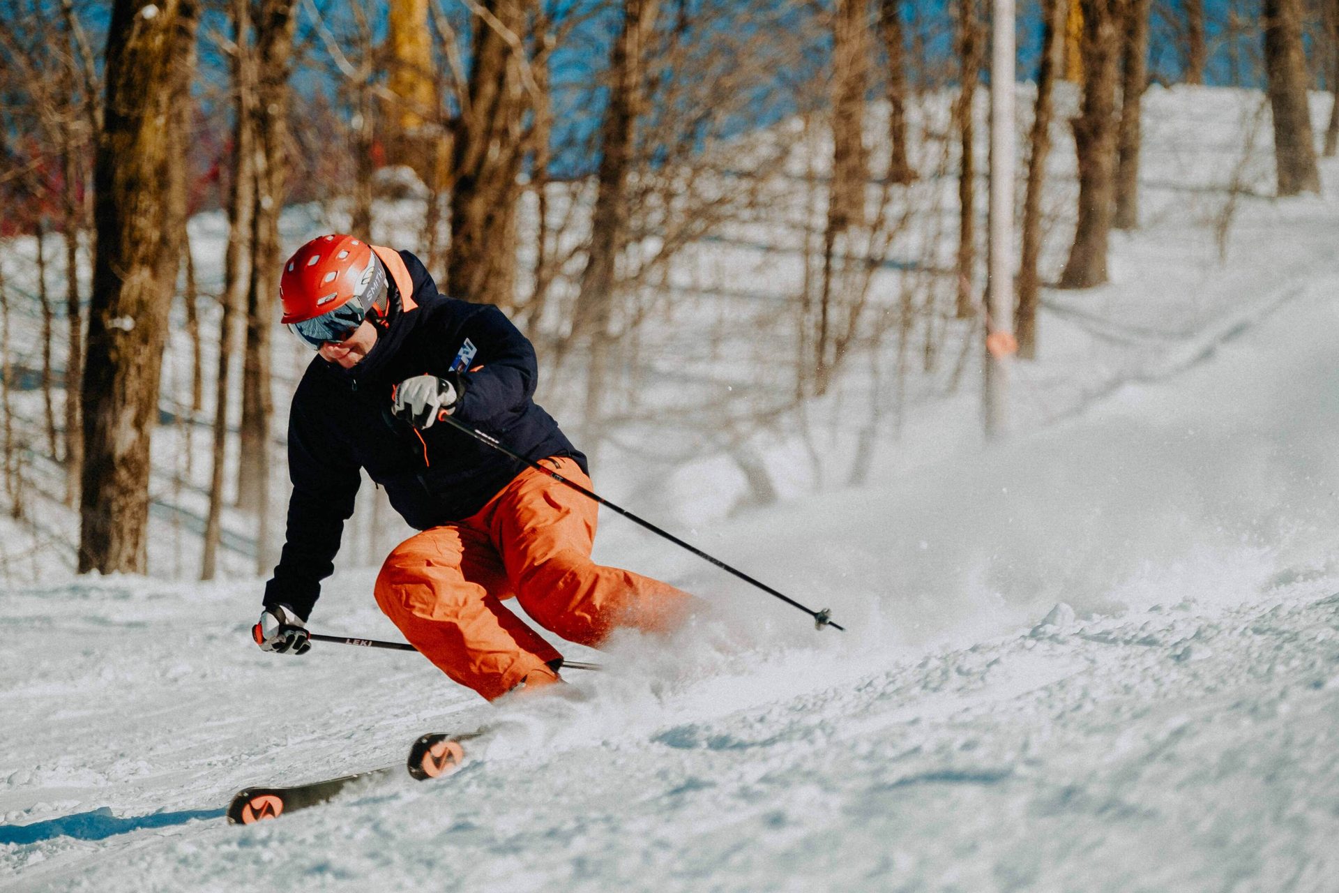 Personal protective equipment, Winter sports, Individual sport, Ski pole, Snow, Recreation