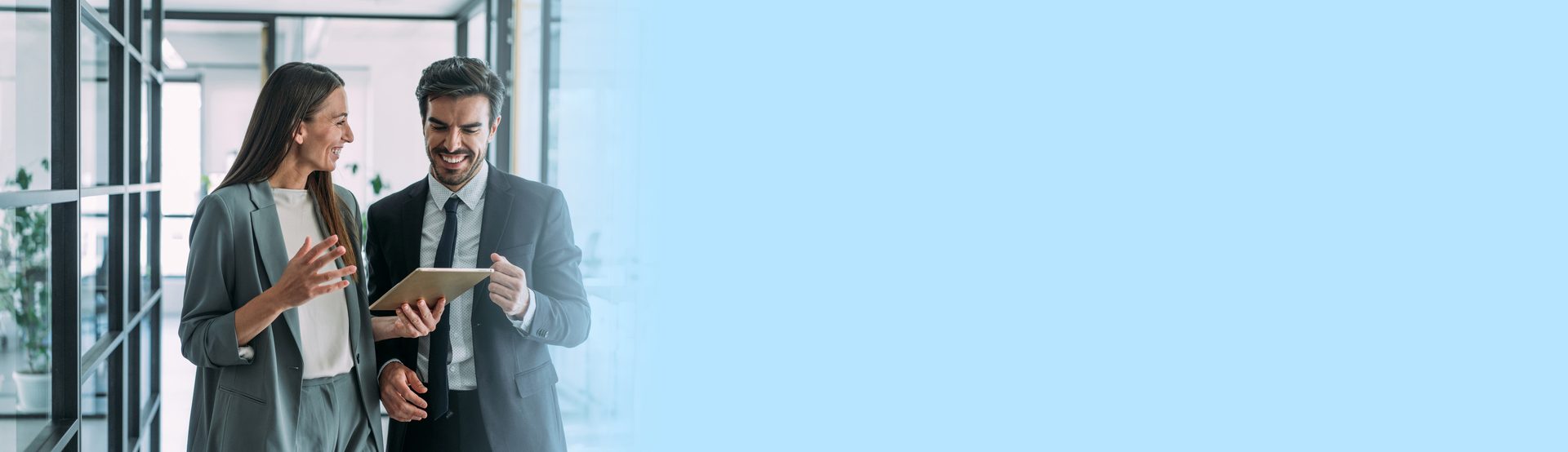 Dress shirt, Tie, Sleeve, Gesture