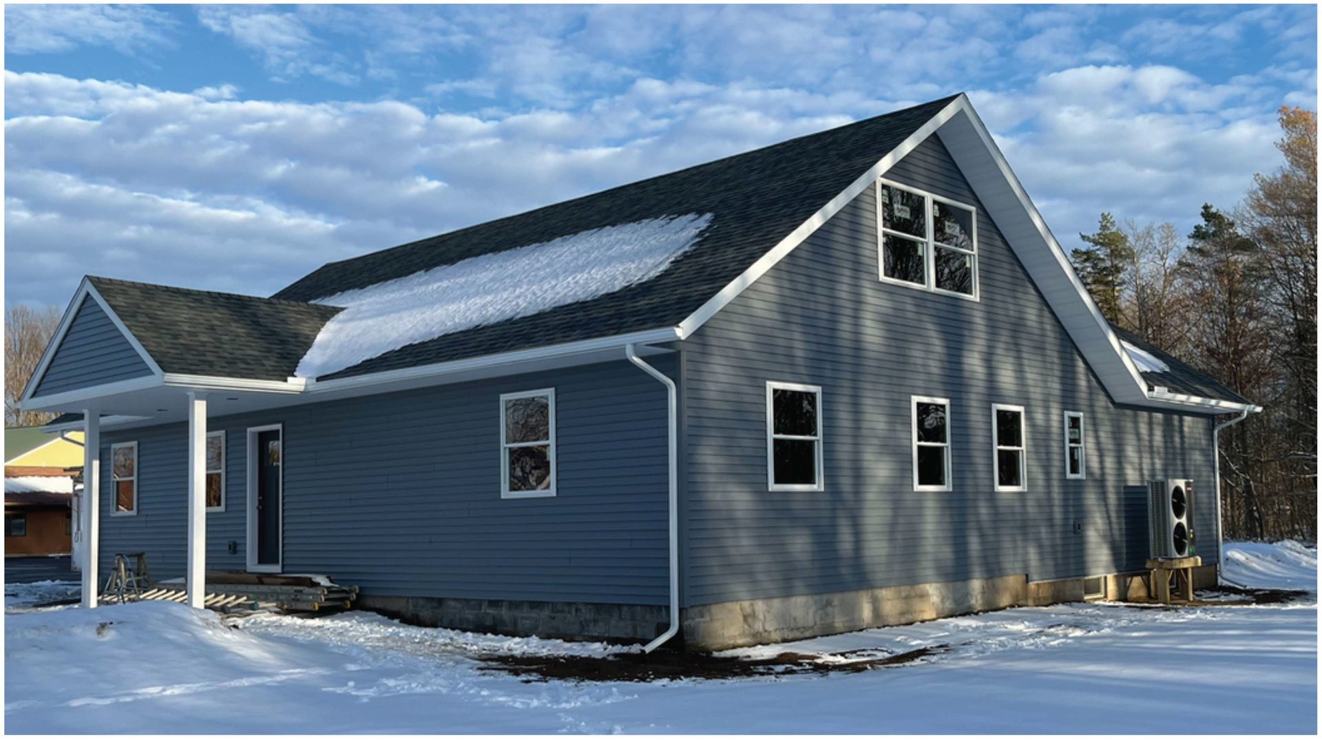 Cloud, Sky, Window, Building, Fixture, Slope, House, Wood, Snow