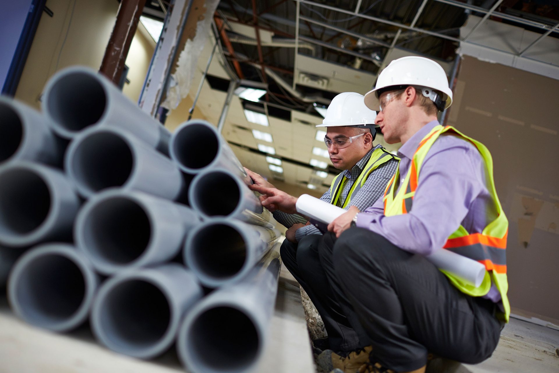 Hard hat, Workwear, Gesture, Headgear