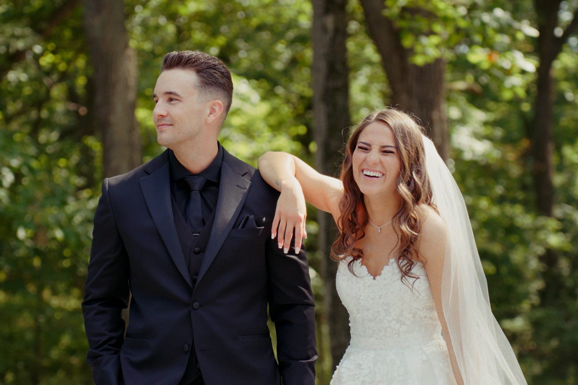 Formal wear, Wedding dress, Bridal Clothing, Photograph, Happiness, Event, Bride, Gown, Marriage