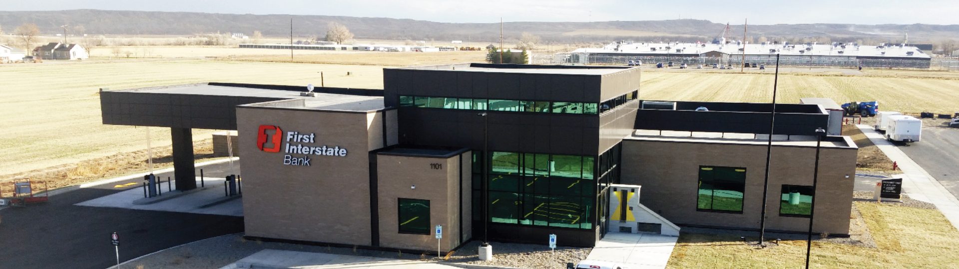 Sky, Asphalt, Building