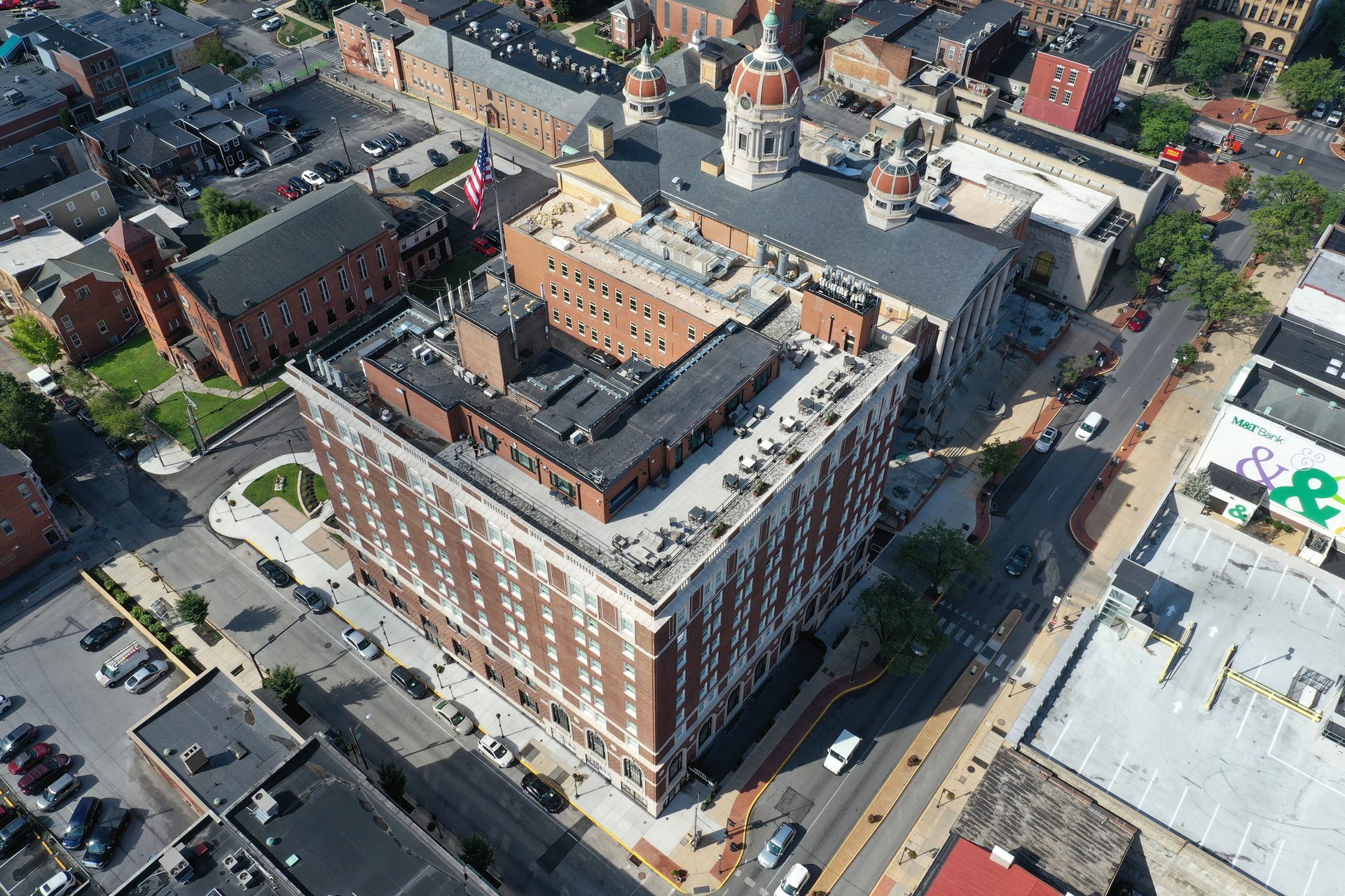 Urban area, Building, Daytime, Window, City, Facade, Apartment, Town, Neighbourhood