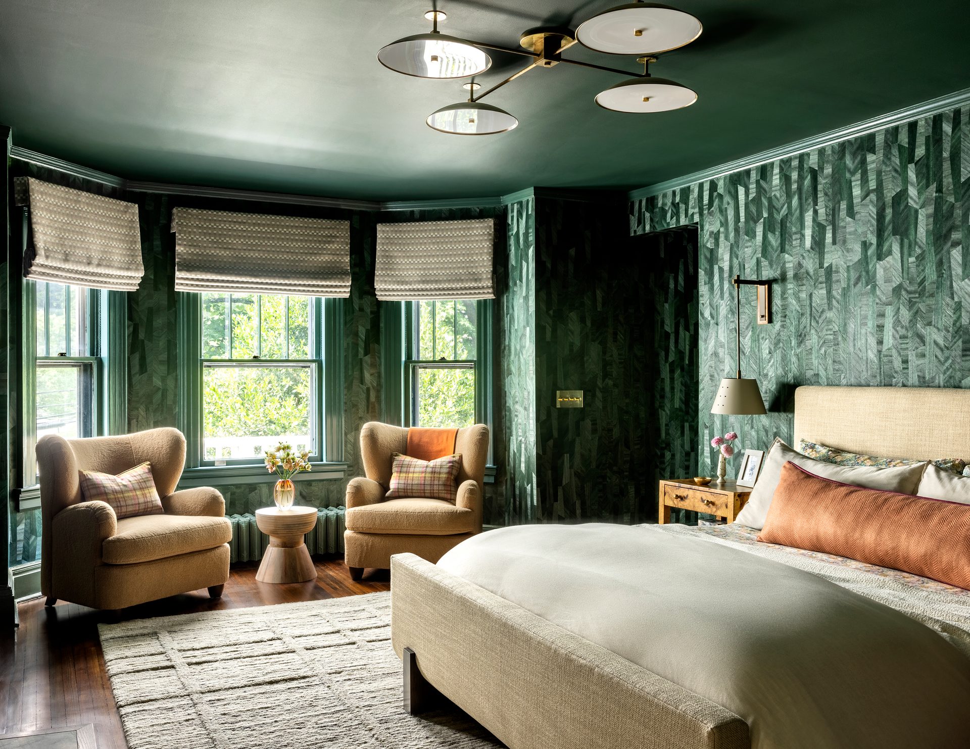 Interior design, Furniture, Wall, Bedroom, Flooring, Wood, Floor, Home, Ceiling, Room