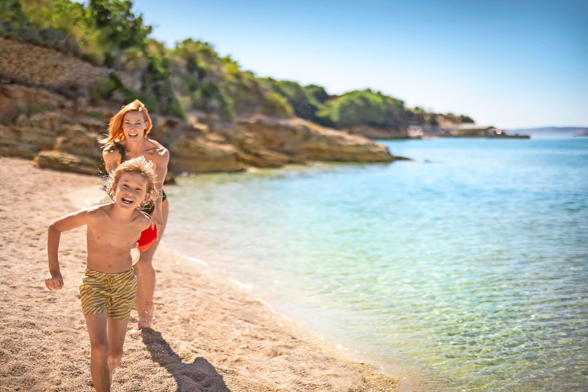 Coastal and oceanic landforms, Happiness, Summer, Vacation, Leisure, Recreation, Fun, Coast, Beach, Shore