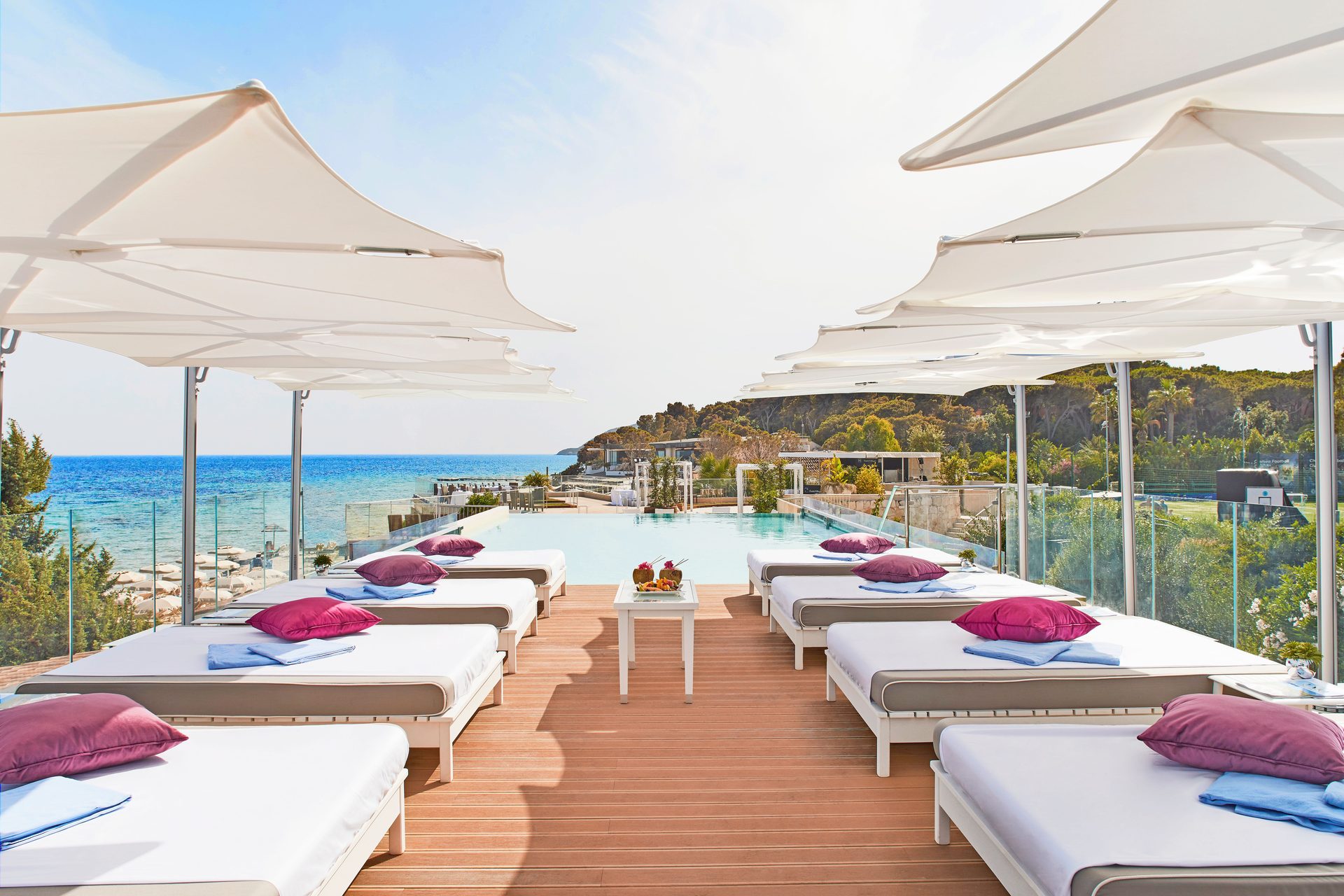 Outdoor furniture, Swimming pool, Eco hotel, Resort, Umbrella, Sunlounger, Chair, Leisure, Shade