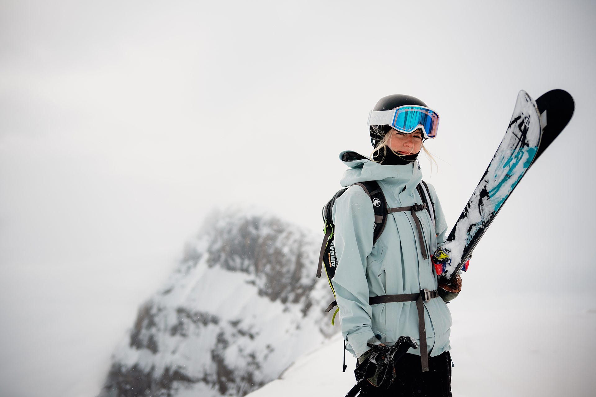 Winter sports, Ski Equipment, Outdoor recreation, Individual sport, Snow, Jacket