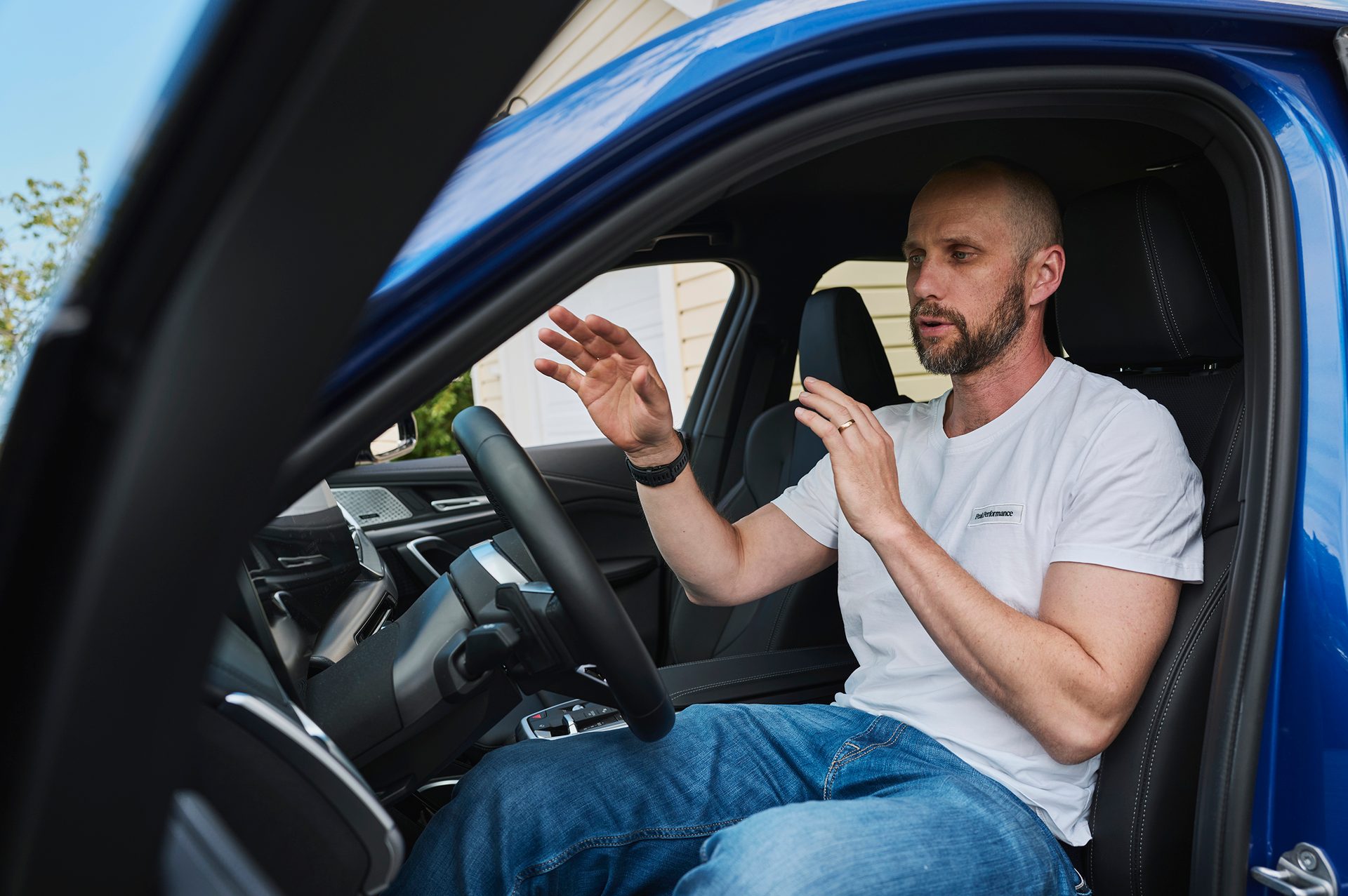 Mode of transport, Motor vehicle, Automotive design, Steering wheel, Car, Blue, Hood