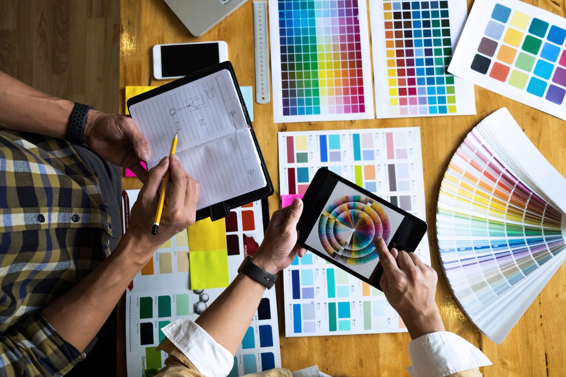 Creative arts, Hand, Artist, Art, Yellow, Watch, Finger, Painter
