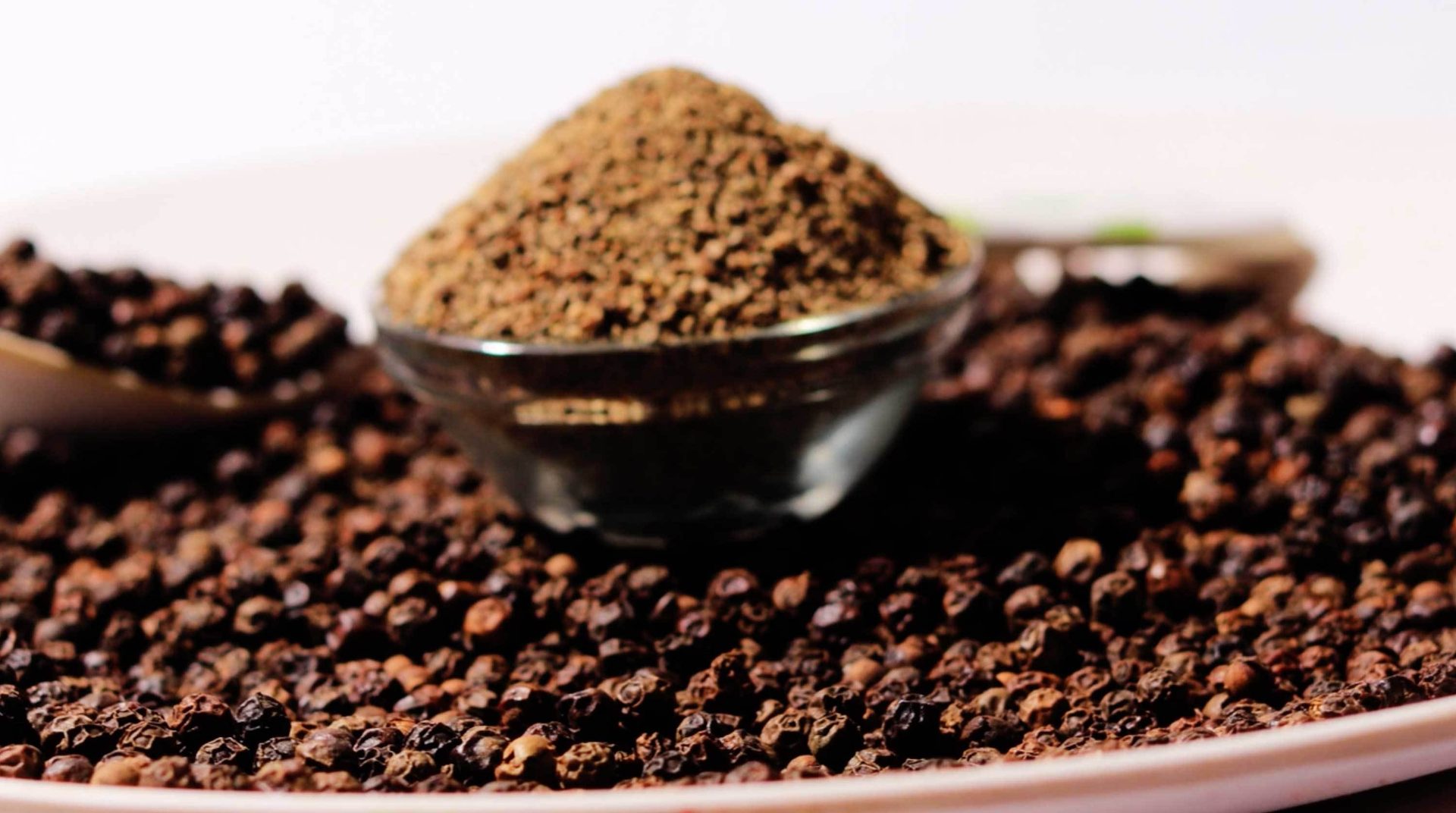 Single-origin coffee, Food, Ingredient, Plant, Drink, Cuisine, Seasoning, Dish