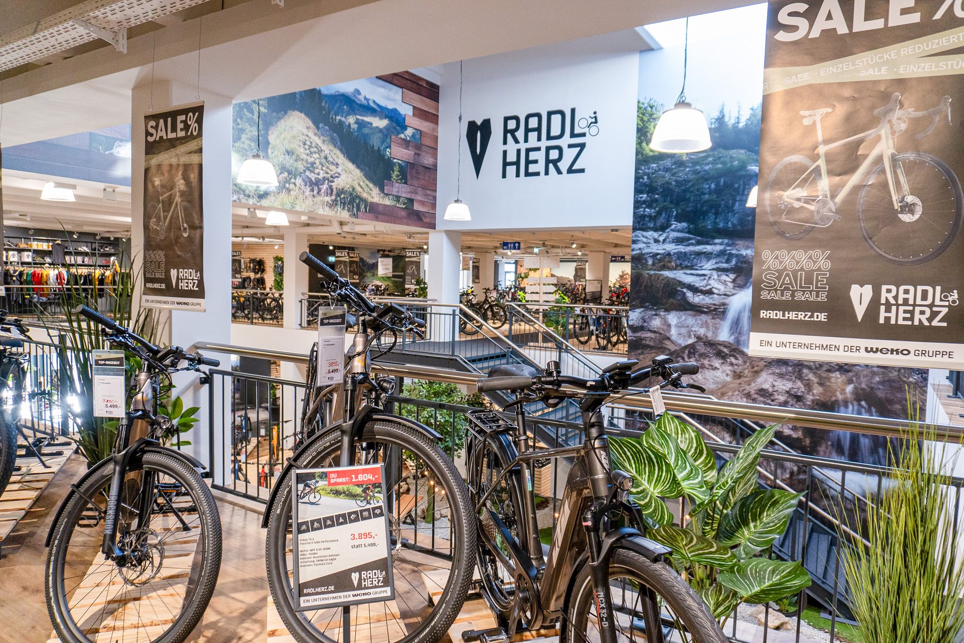 Bicycles--Equipment and supplies, Bicycle Wheel Rim, Tire, Cycling