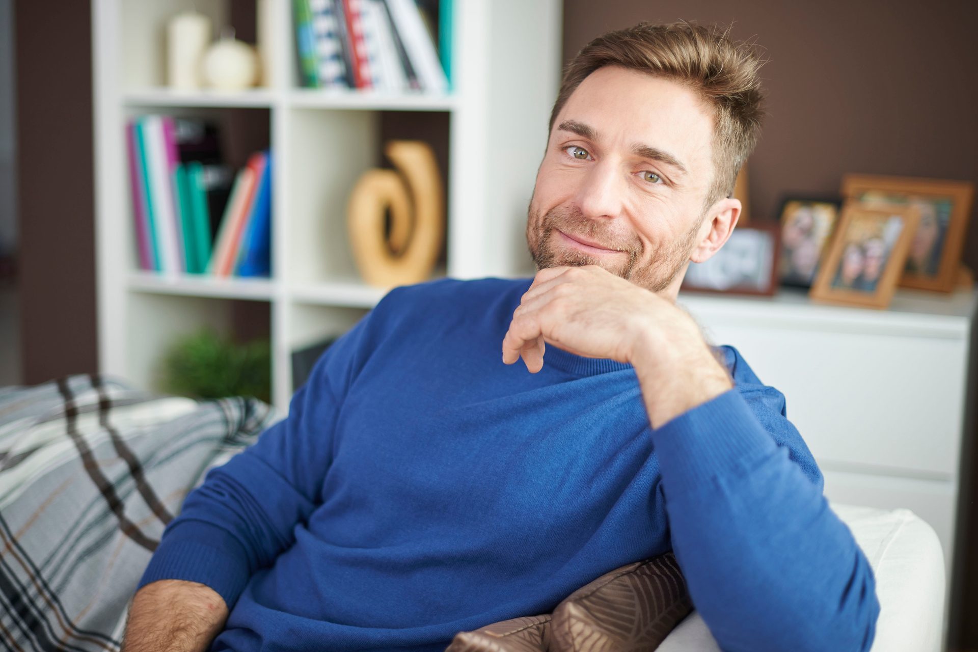 Smile, Sleeve, Comfort, Beard, Happy