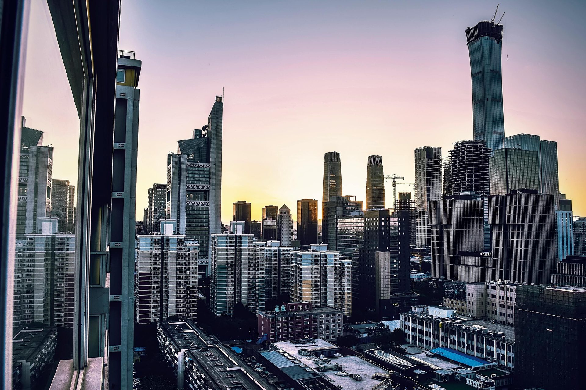 Urban design, Skyscraper, Sky, Building, Daytime, World, Tower, Nature, Dusk, Condominium