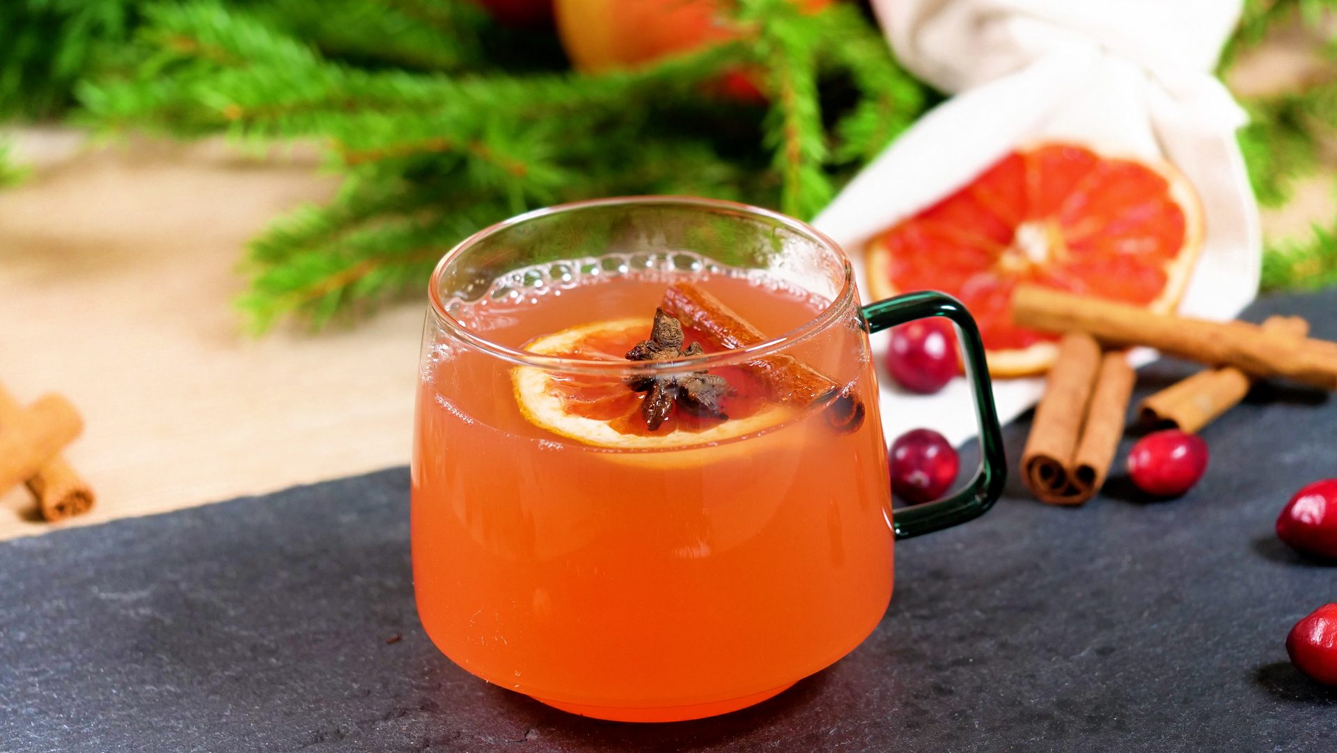 Red russian, Iced tea, Tableware, Food, Cocktail, Rangpur, Juice, Ingredient, Liquid, Fruit
