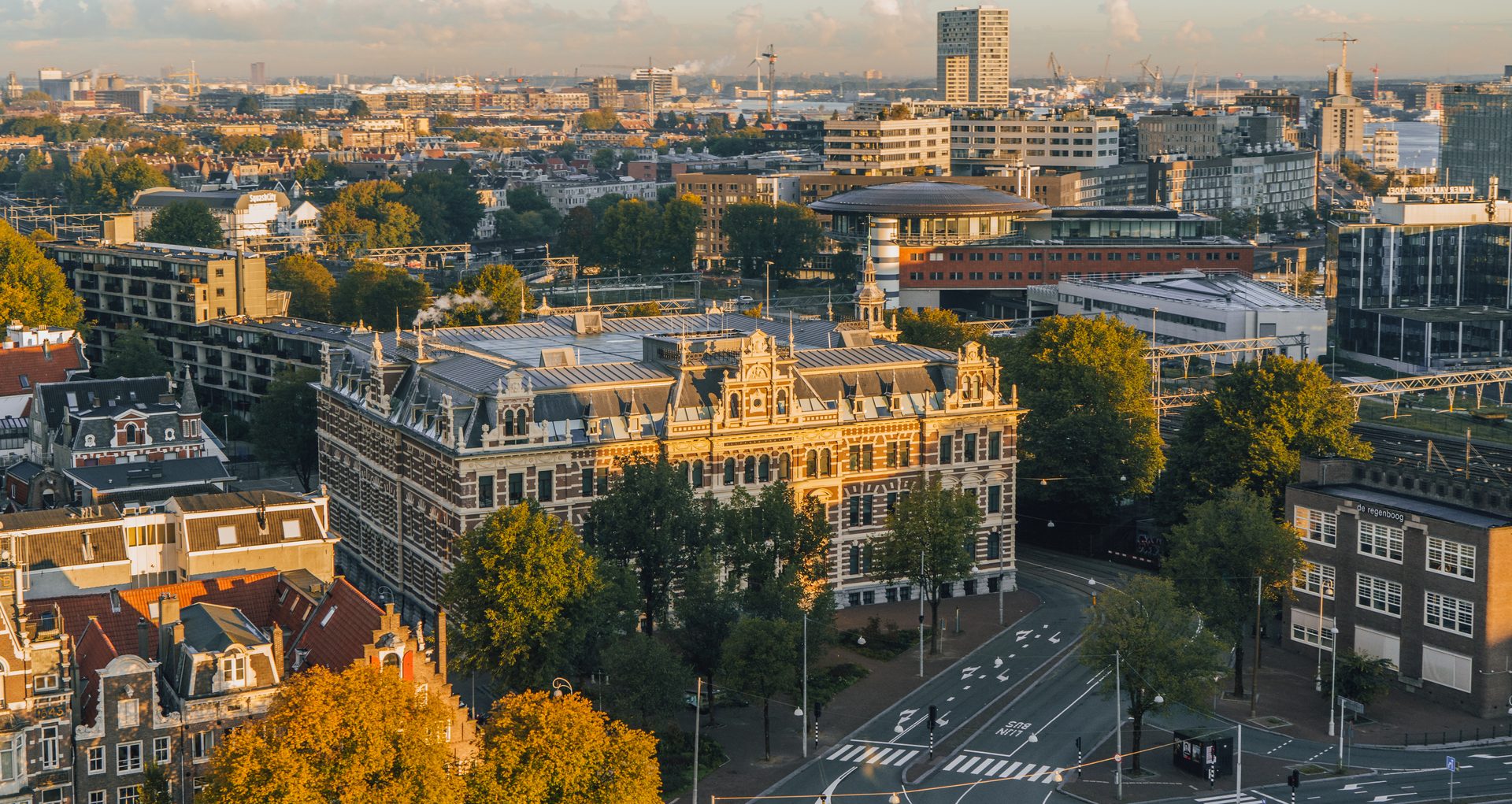 Tower block, Urban design, Building, Sky, Daytime, Light, Nature, Infrastructure, Window, Tree