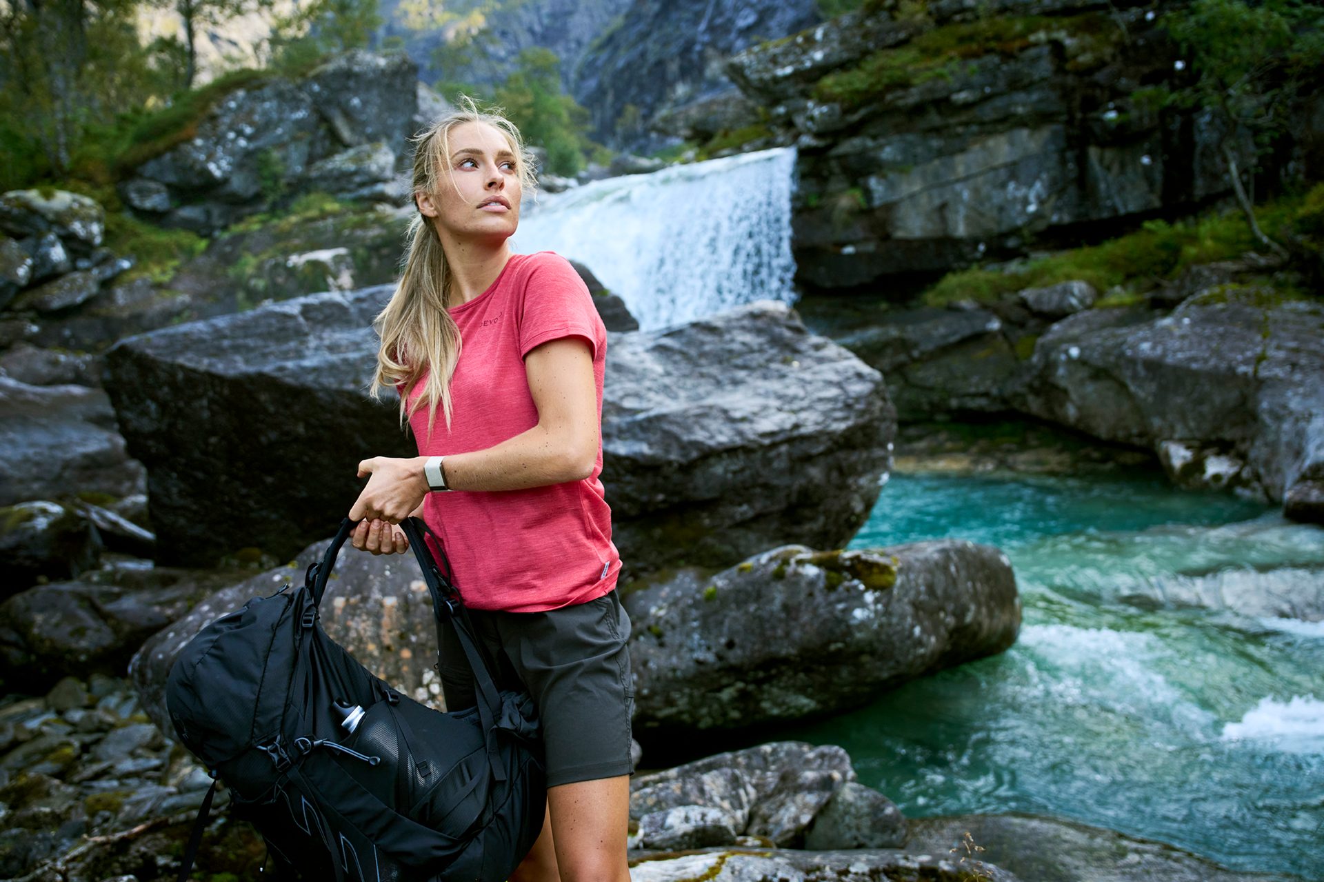 Fluvial landforms of streams, Water resources, Outdoor recreation, Bedrock, Shorts, Travel, Watercourse, Leisure, Waterfall