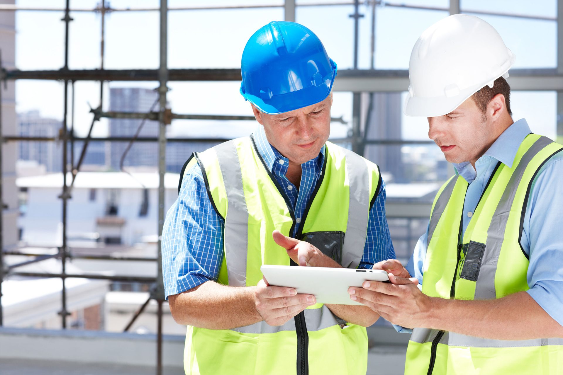Hard hat, High-visibility clothing, Workwear, Helmet, Sleeve, Gesture, Engineer, Tradesman, Headgear