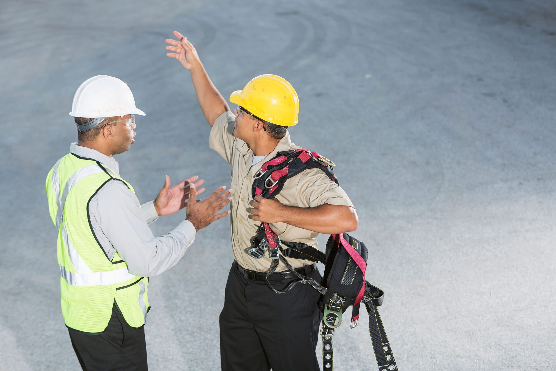 Personal protective equipment, Hard hat, High-visibility clothing, Construction worker, Helmet, Workwear, Headgear, Engineer, Vest