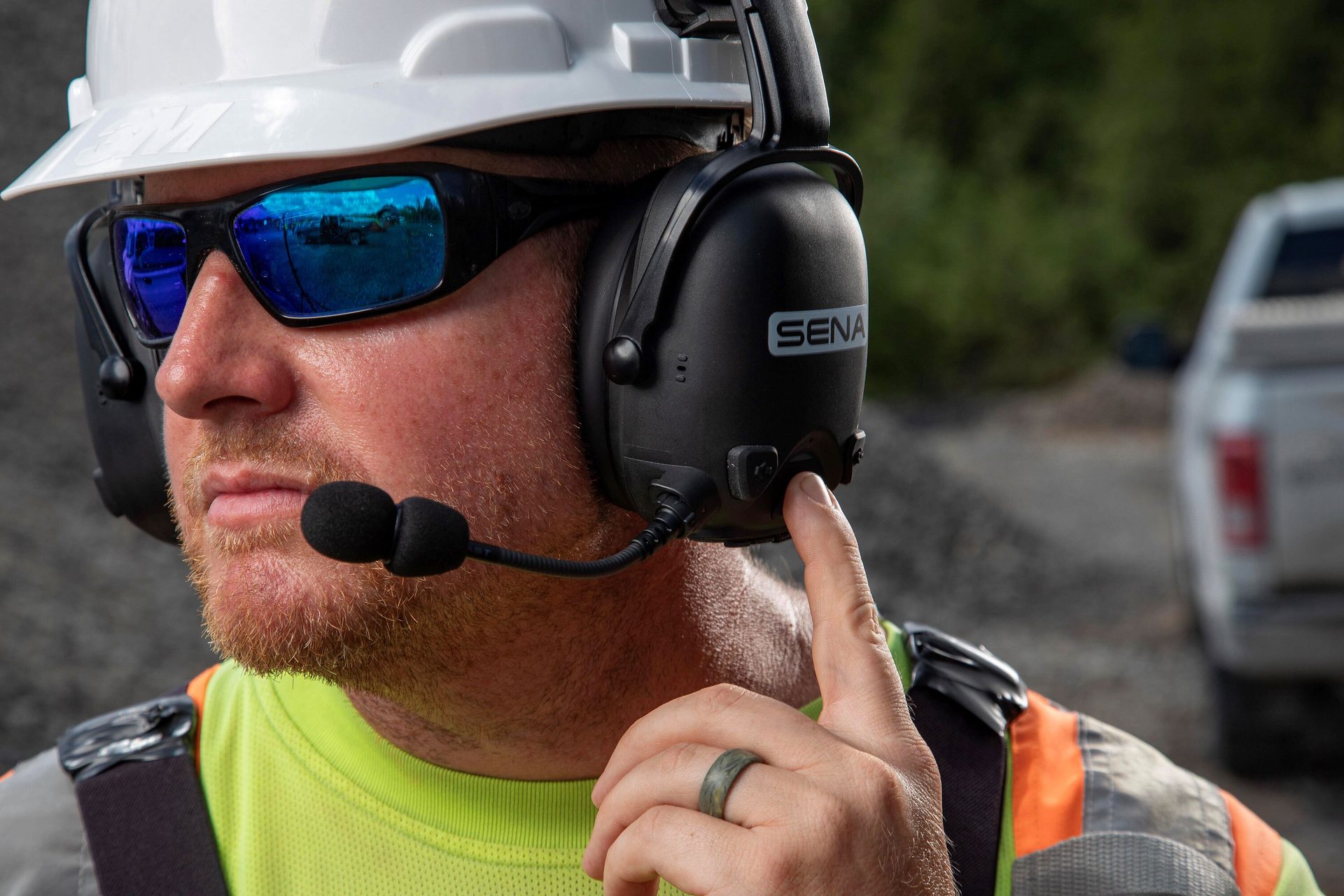 Automotive tail &#x26; brake light, Vision care, Audio equipment, Glasses, Goggles, Hearing, Sunglasses, Helmet, Eyewear, Gadget