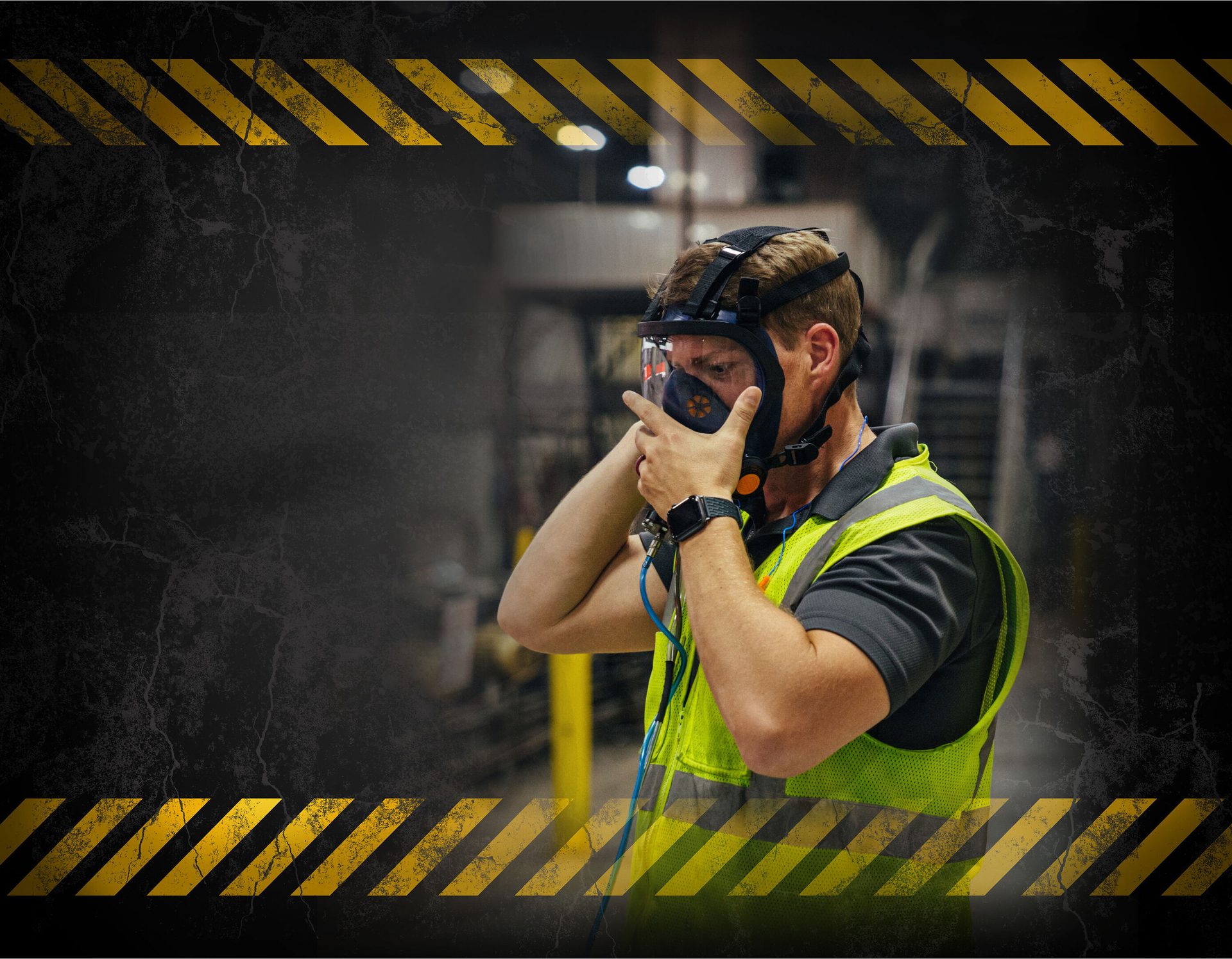 Flash photography, Sports gear, Audio equipment, Workwear, Eyewear, Entertainment, Vest, Player