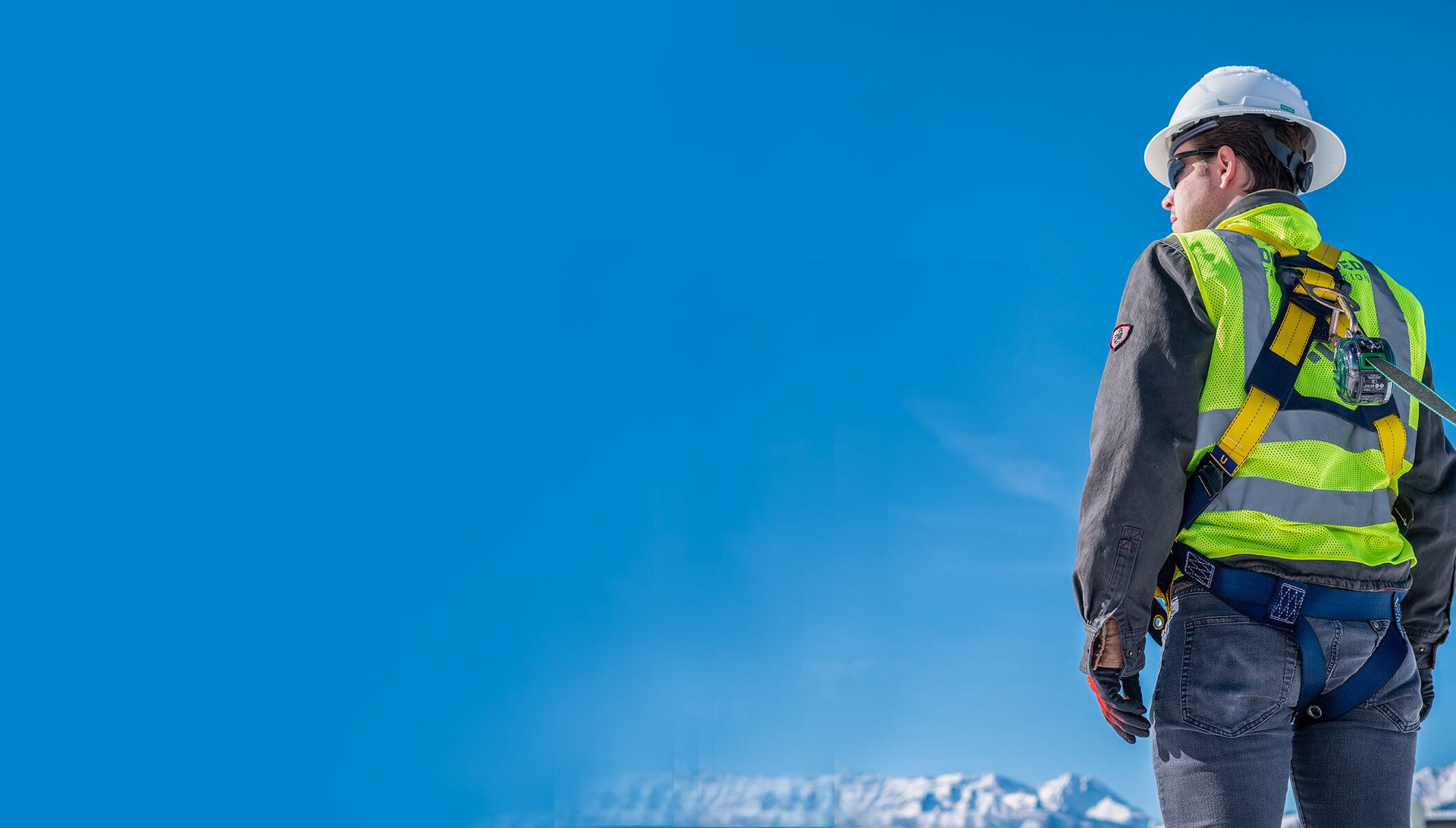 People in nature, High-visibility clothing, Jeans, Sky, Cloud, Blue