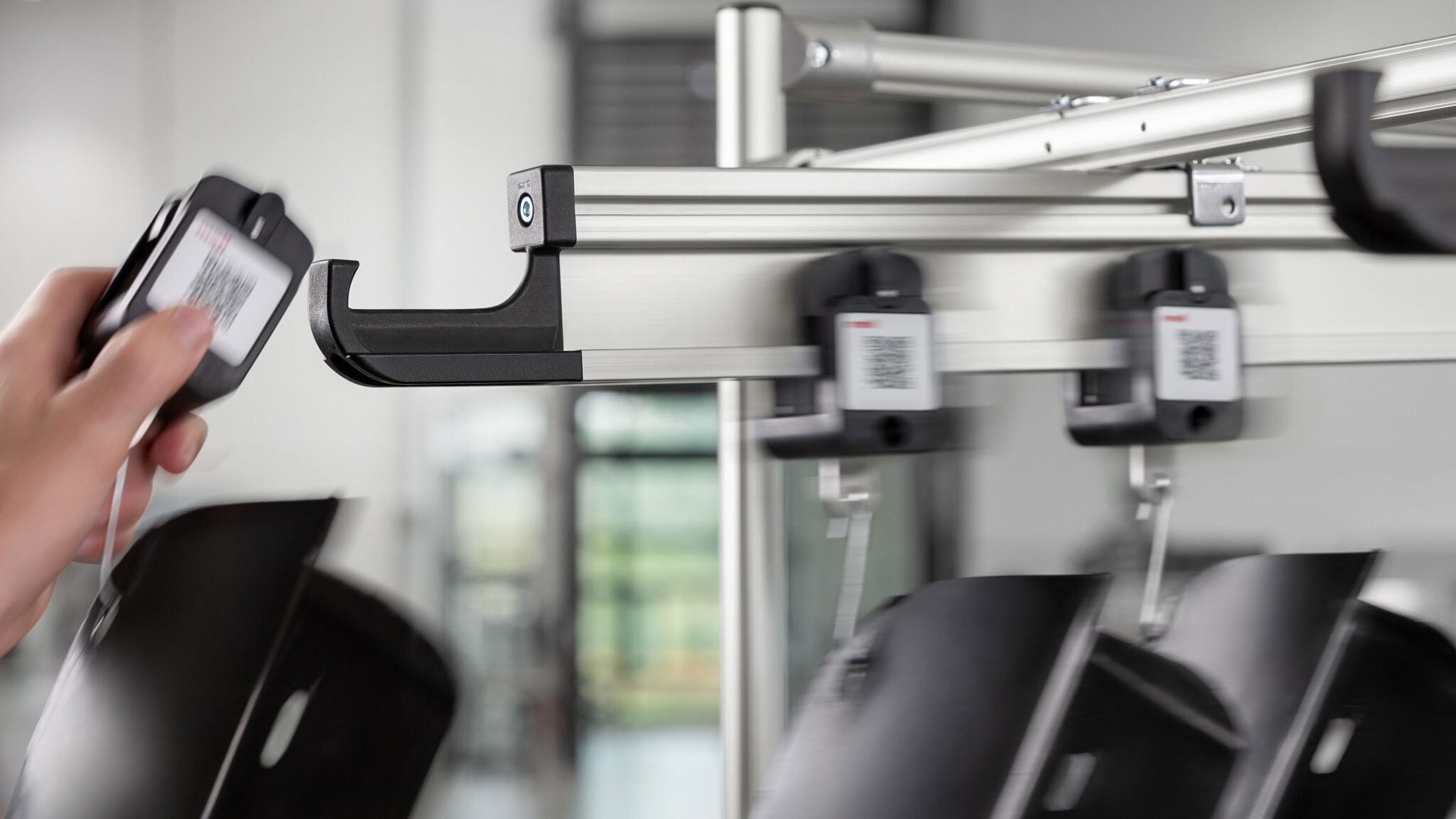 Exercise machine, Electronic device