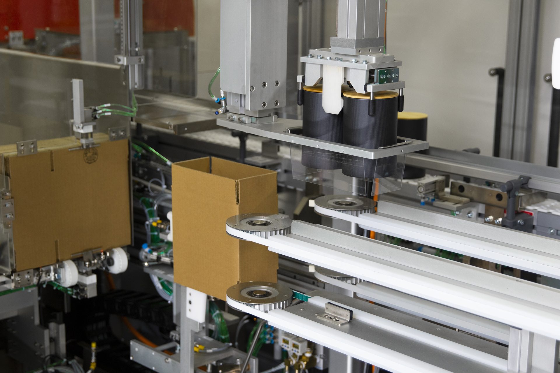 MGS’s Matrix TL top-loading case packer