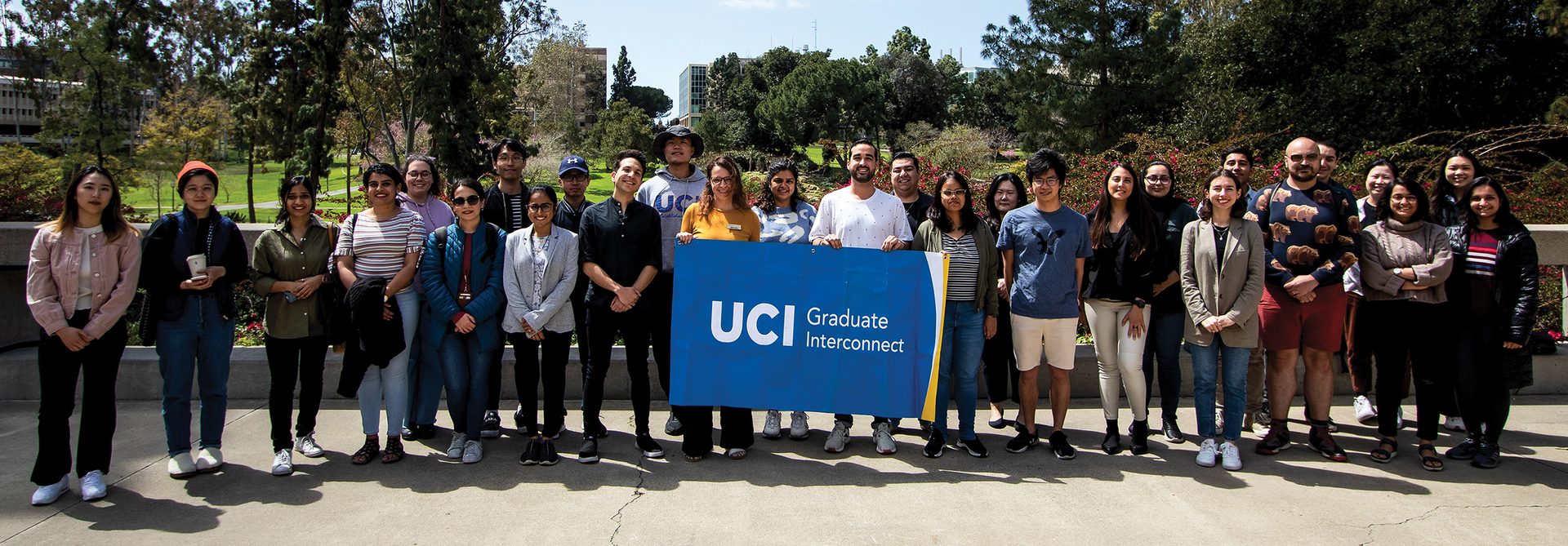 Group photo of the 2022/23 Graduate Interconnect program peer mentors. 