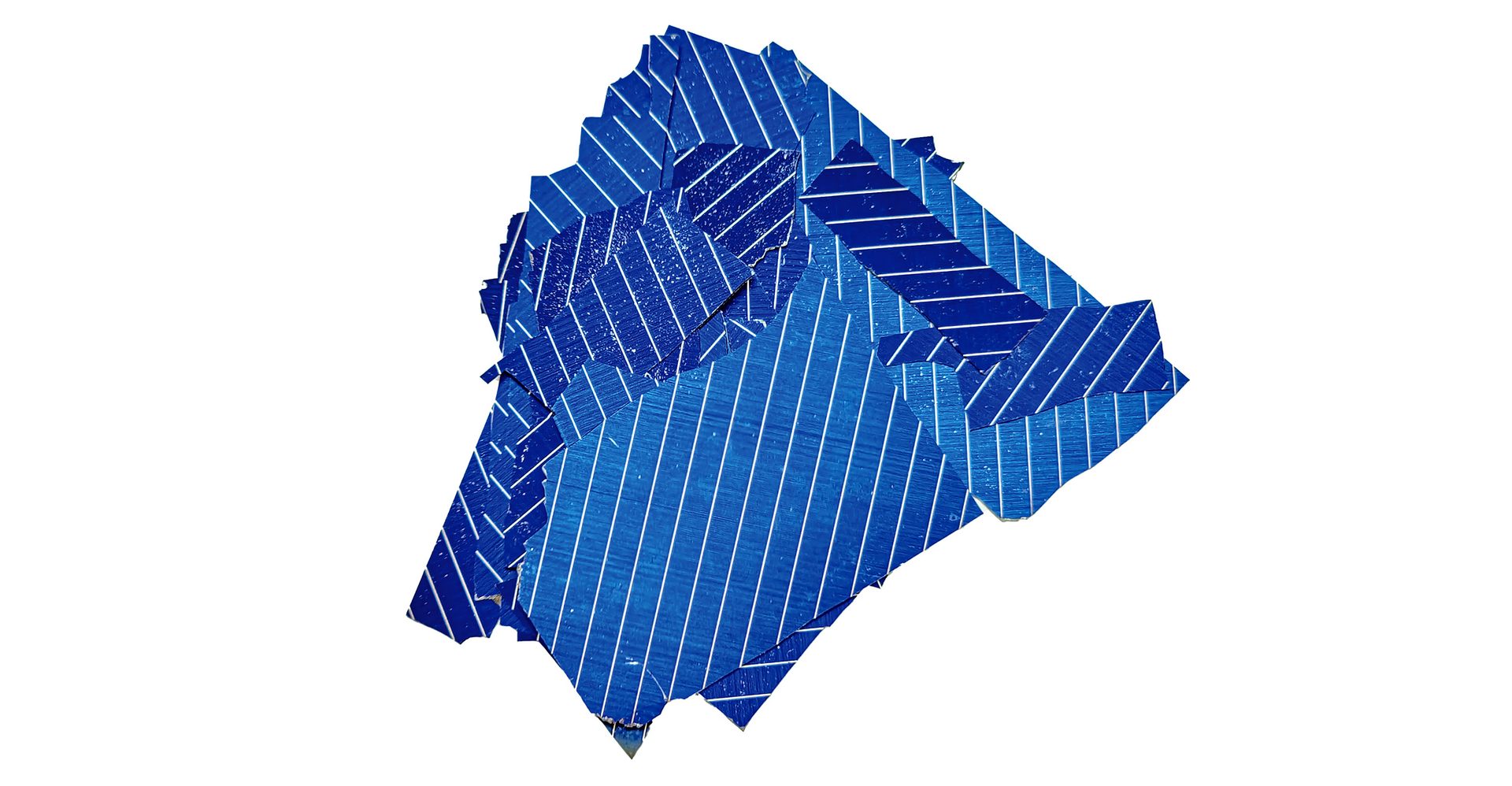 Example of clean pieces of silicon extracted from discarded solar panels using thermal delamination