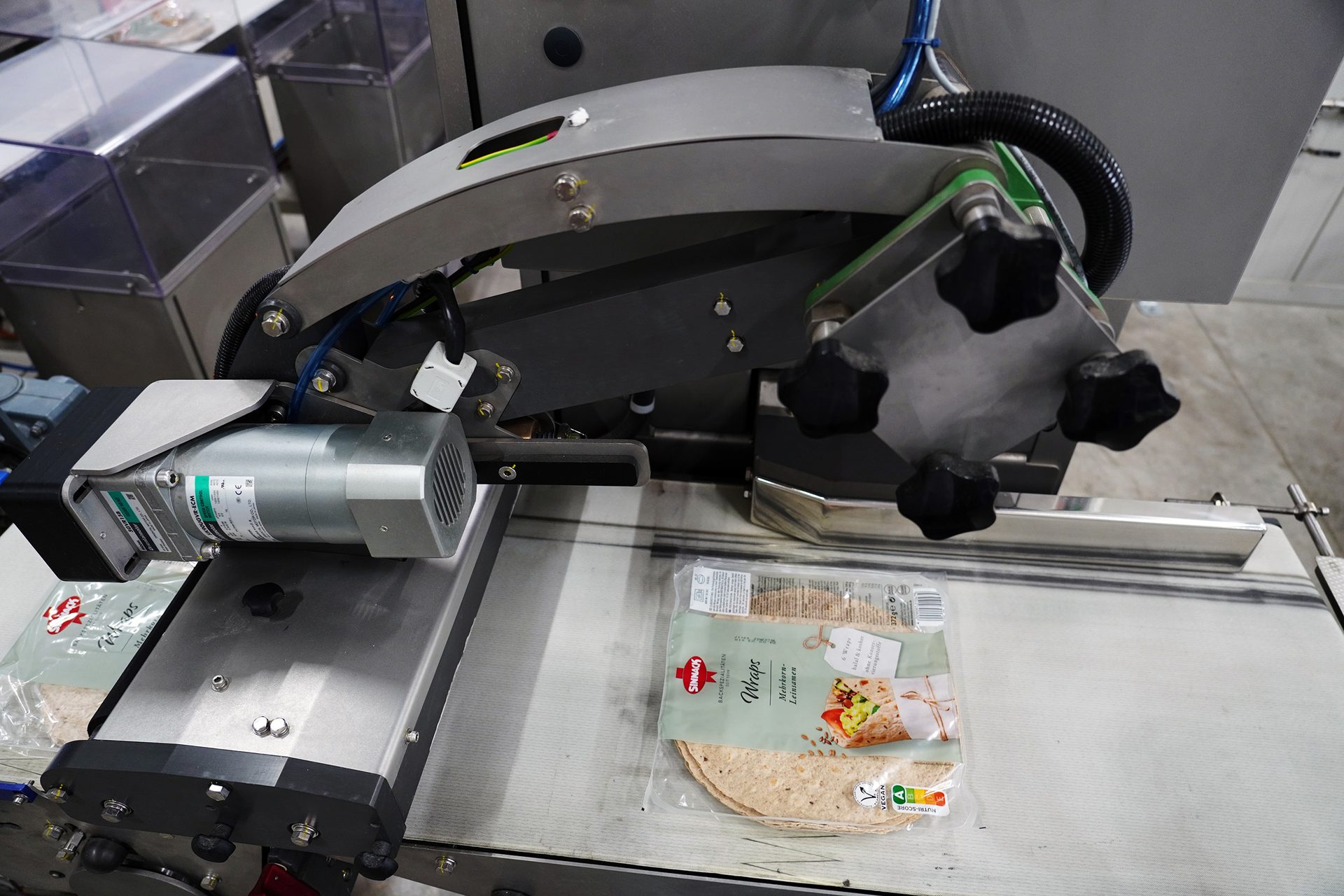 The installation of an Ishida AirScan leak detection system at Sinnack Snacks