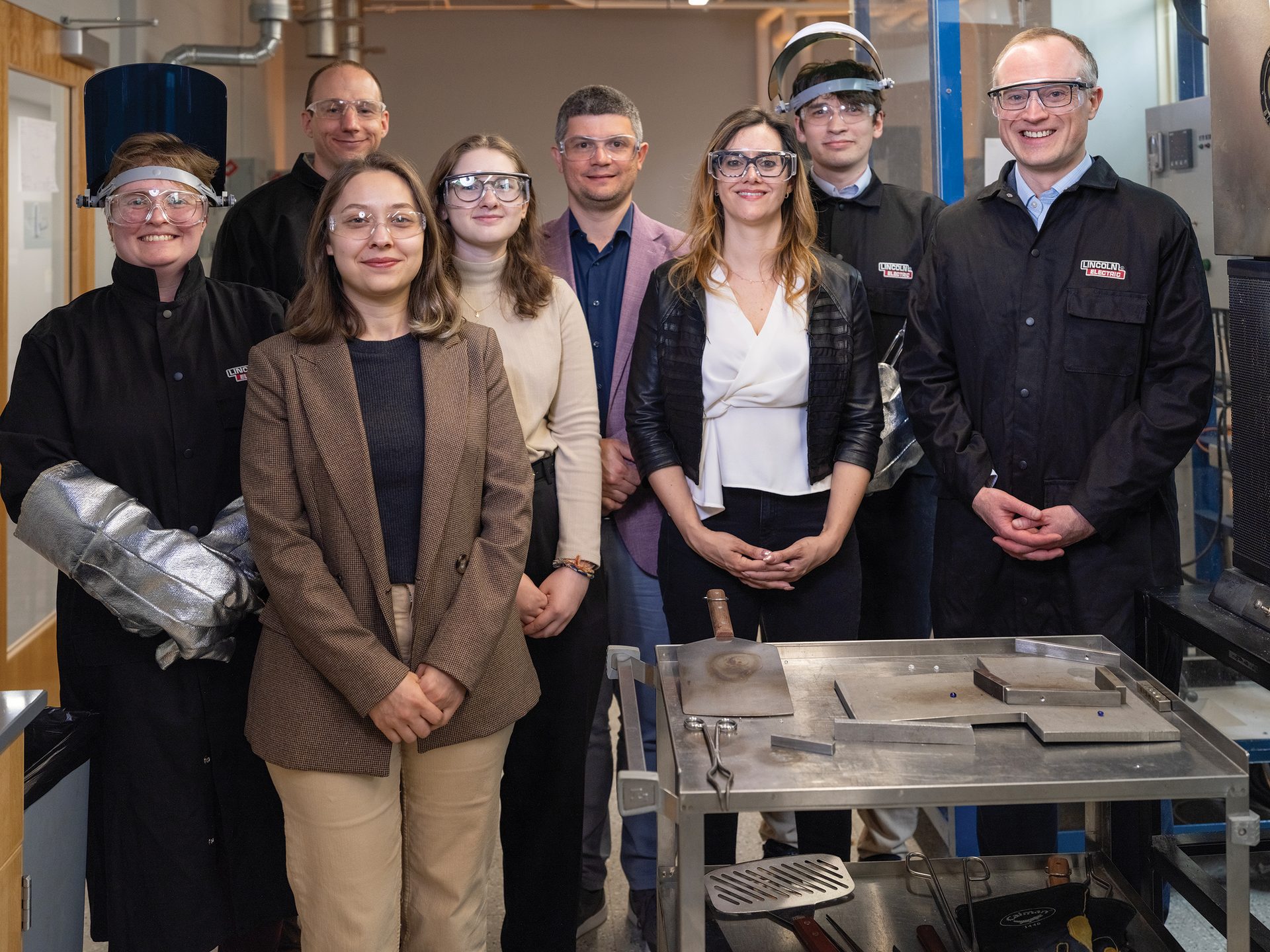 Penn State’s partnership with Bormioli Luigi will focus on scaling up LionGlass to create bottles for luxury beauty products.