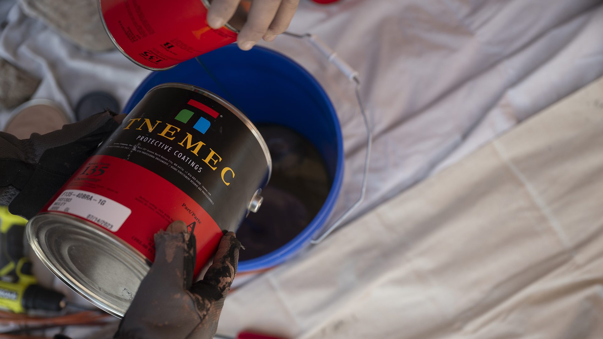 Grand Canyon Skywalk Tnemec paint
