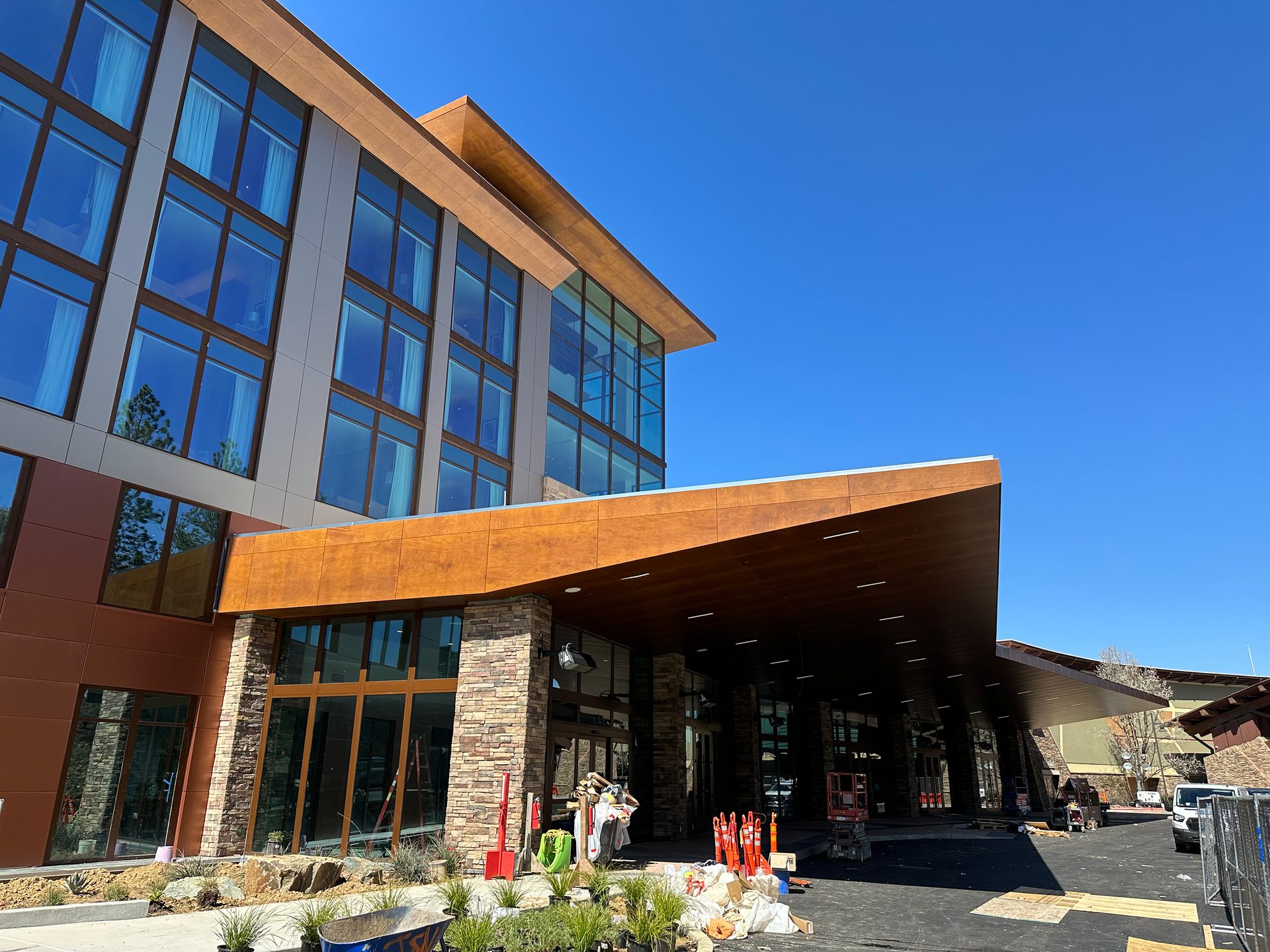 Red Hawk Casino Hotel