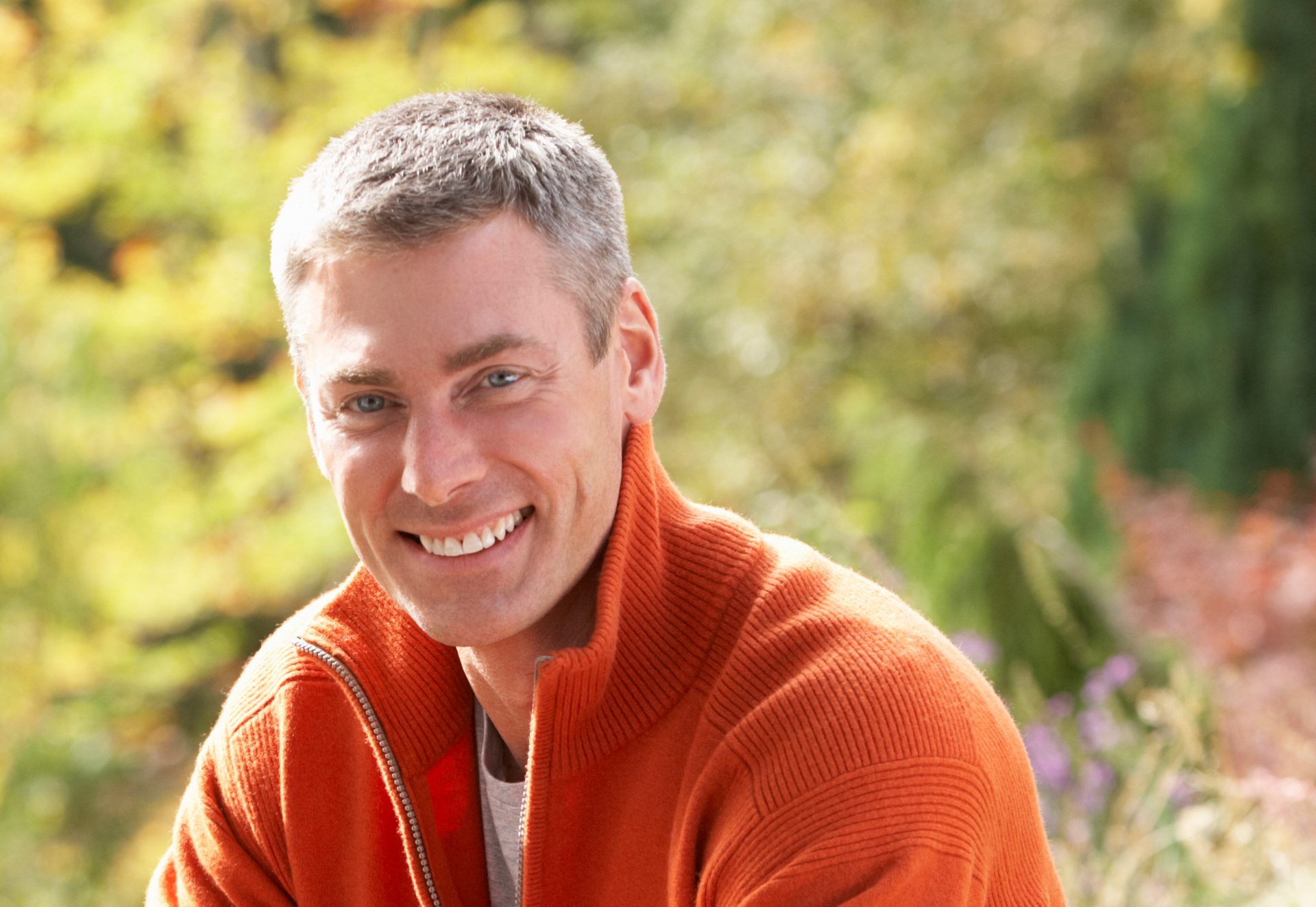 Facial expression, Portrait photography, Smile, Chin, Cheek, Happiness, Skin, Neck, Tooth, Wrinkle