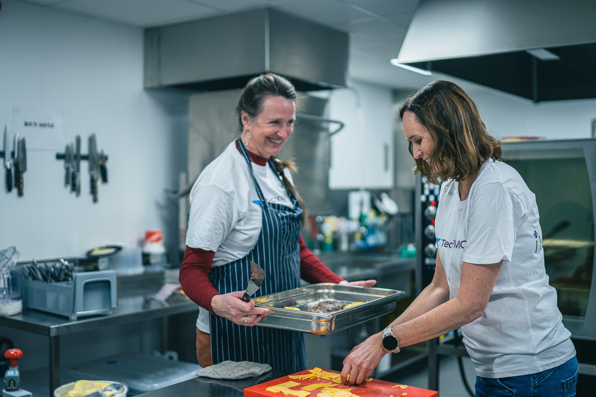 Food, Tableware, Smile, Cooking