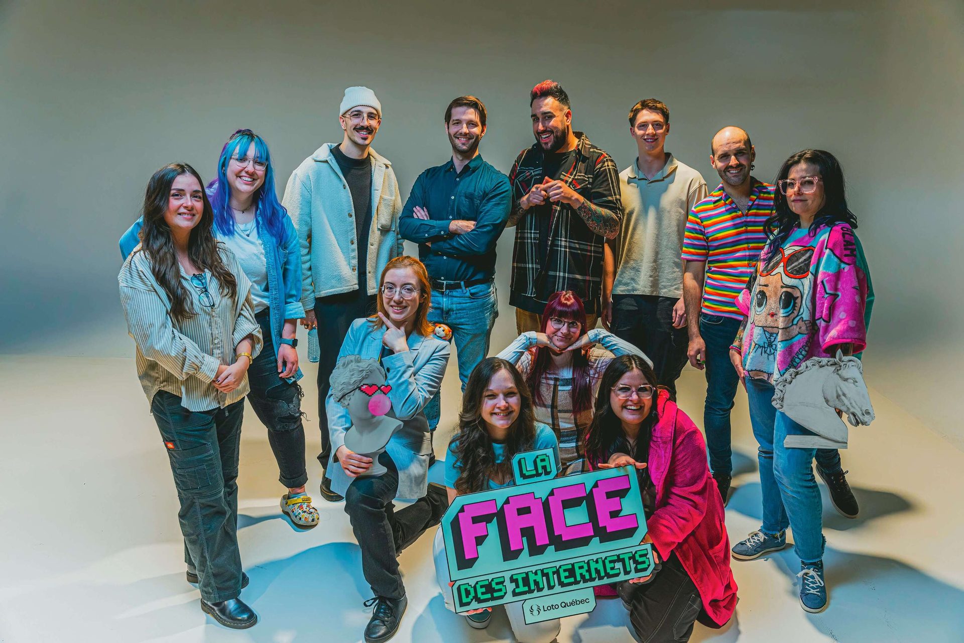 Social group, Smile, Jacket, Outerwear, Youth, Jeans, Fun, Team, Friendship, Happiness