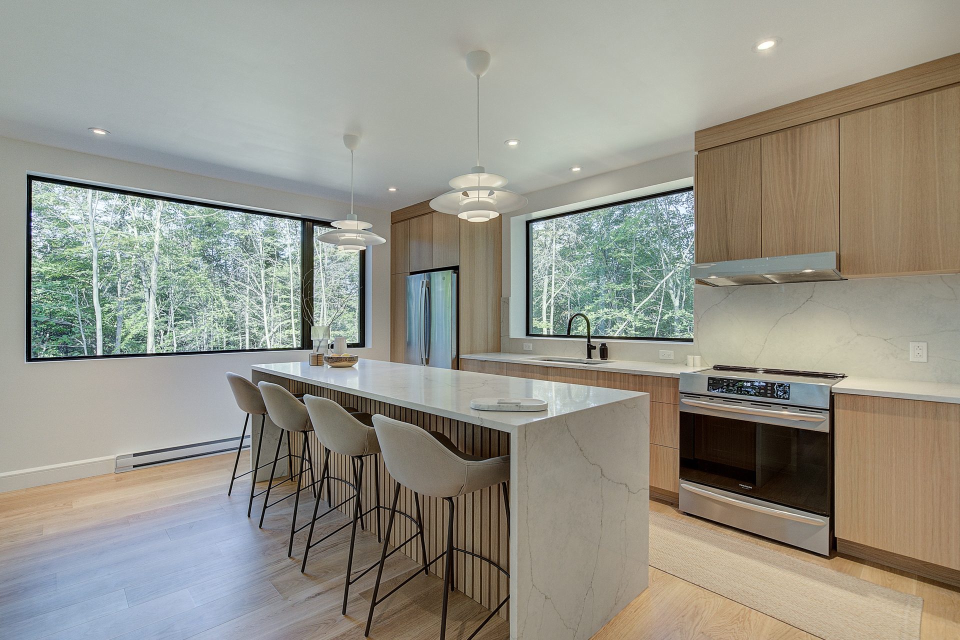 Kitchen sink, Furniture, Cabinetry, Countertop, Tap, Window, Wood, Chair