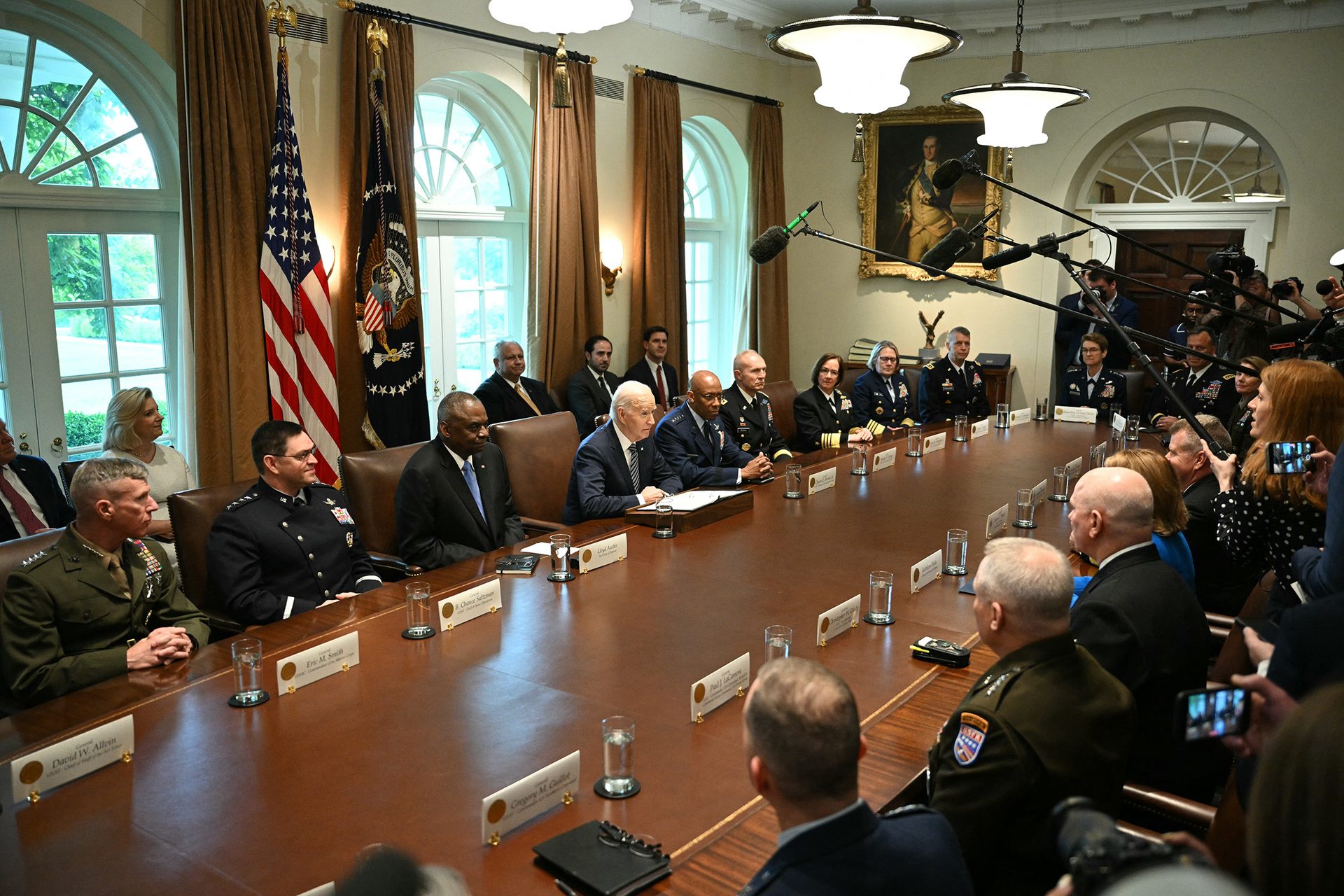 Conference Room Table, Furniture, Suit, Chair, Coat, Flag, Meeting, Official, Hall