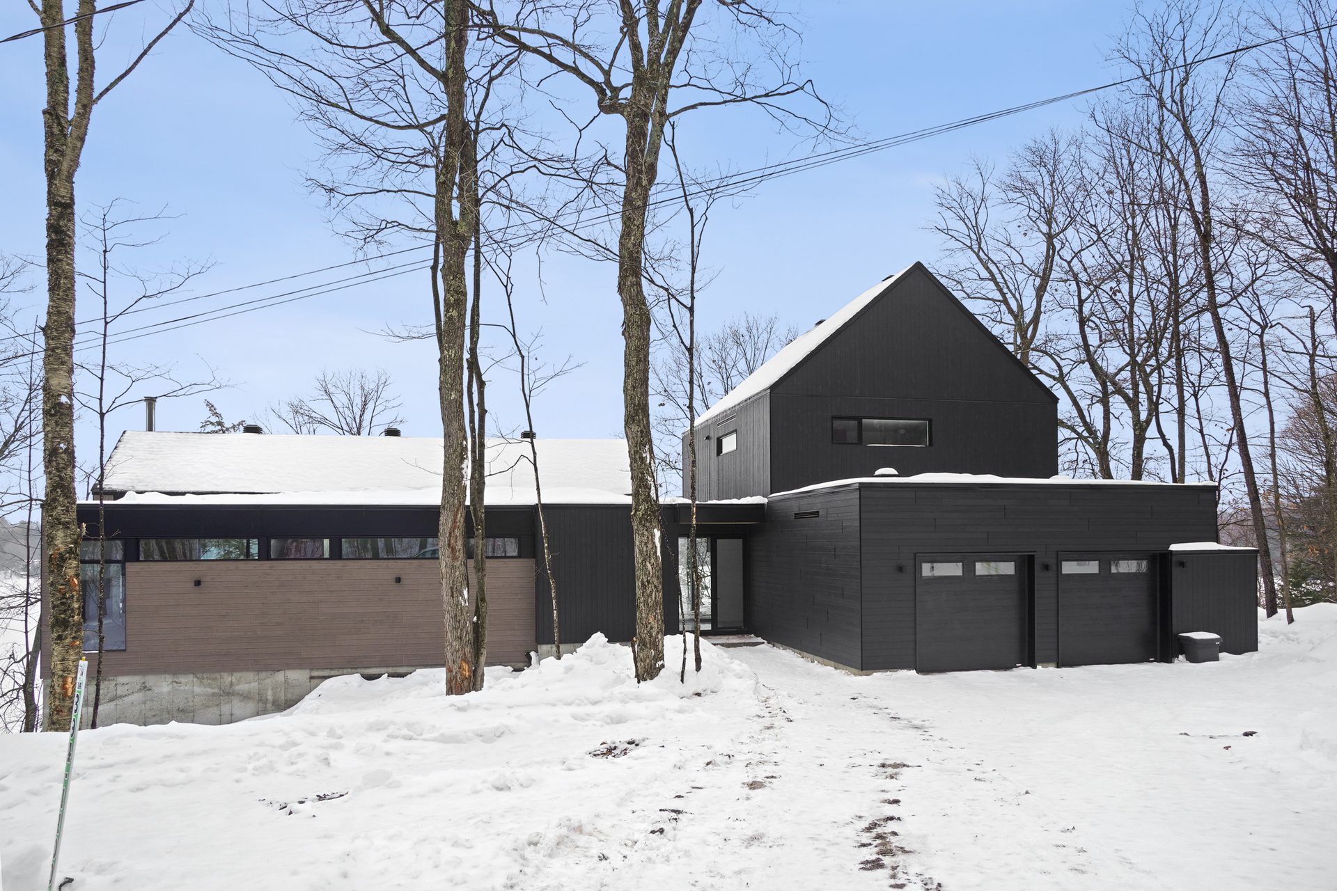 Sky, Building, Snow, House, Tree, Cottage